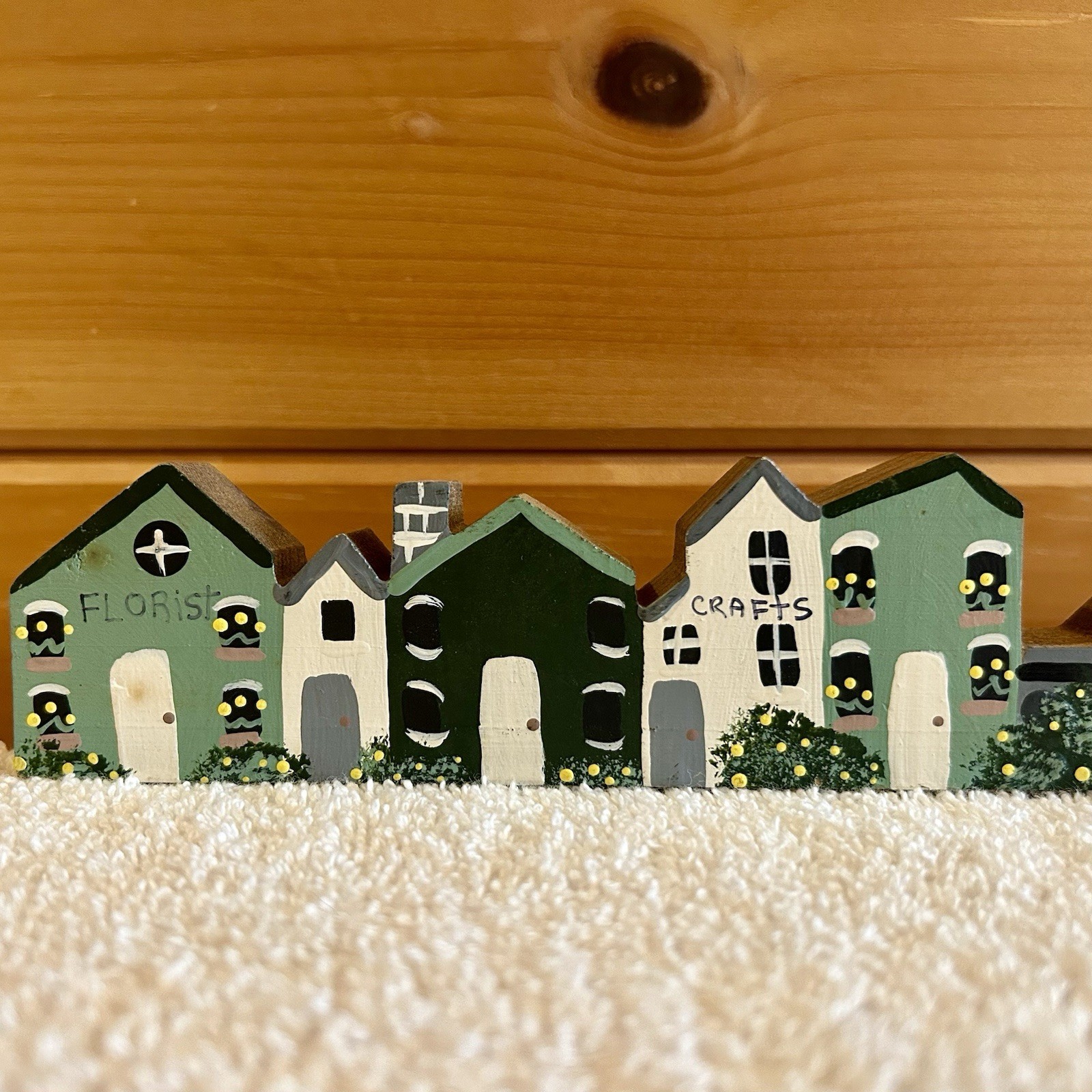 17″ Wood Shelf Sitter Village Florist Post Office Bakery Wooden Cat’s Meow Style