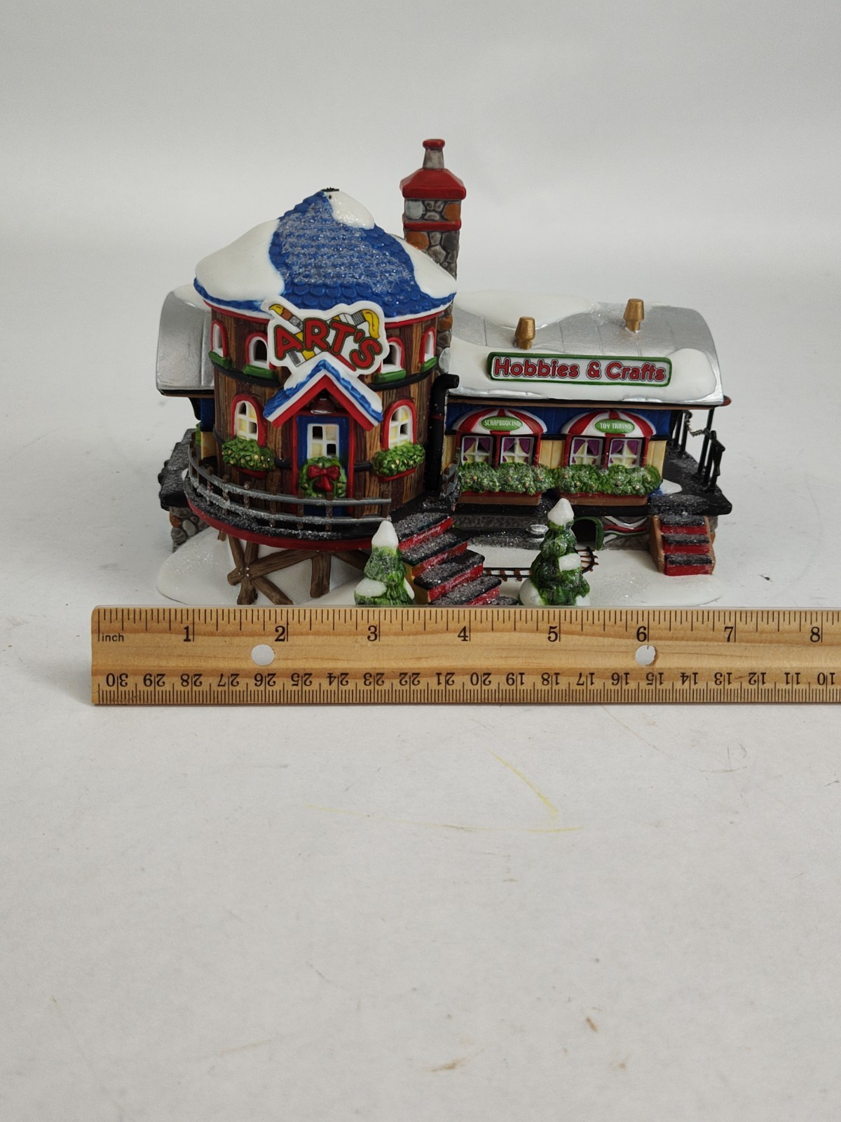 Department 56 North Pole Series 15 Year Edition Art’s Hobbies & Crafts #56.56897