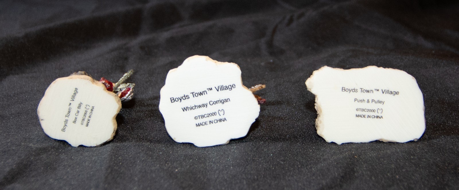 Boyd’s Bearly-Built Village Boyds Town Depot Bearsylvania Station w/accessories