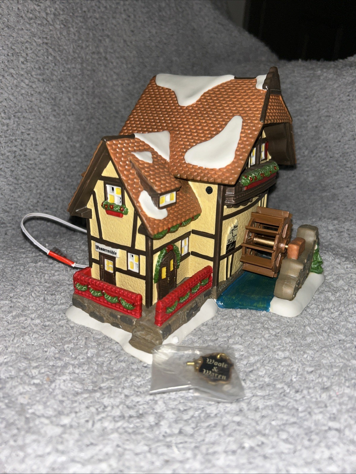 Dept 56 Alpine Village Alpen Woolen Mill 4050904 Animated German Brand new