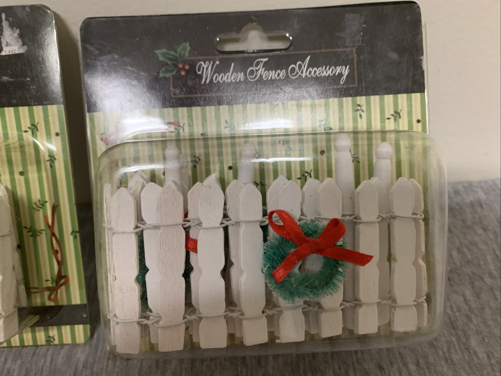 Christmas Village Wooden Fence Accessory Lot of 2 NIP