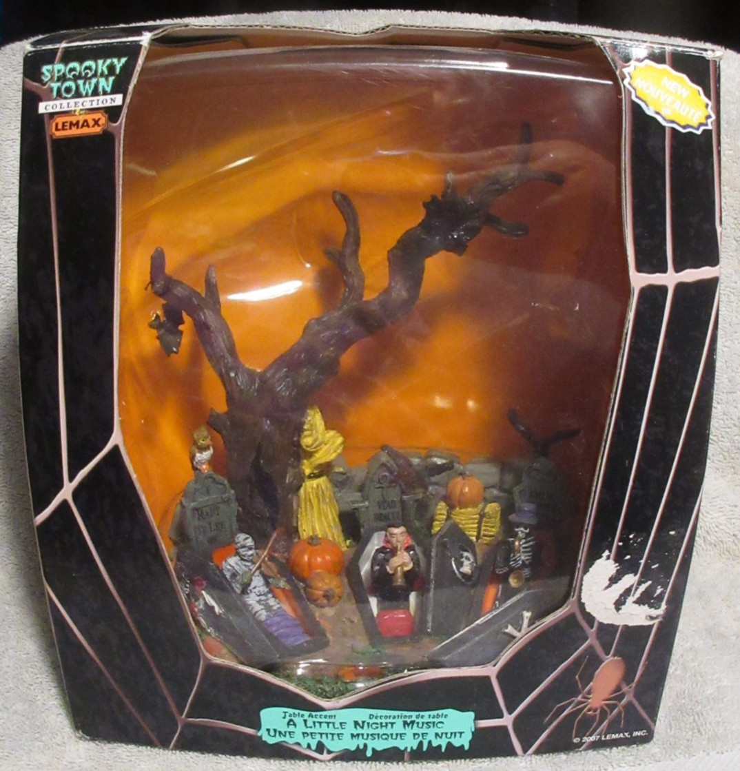 Lemax Spooky Town A LITTLE NIGHT MUSIC 2007 Halloween #73601 Free Shipping