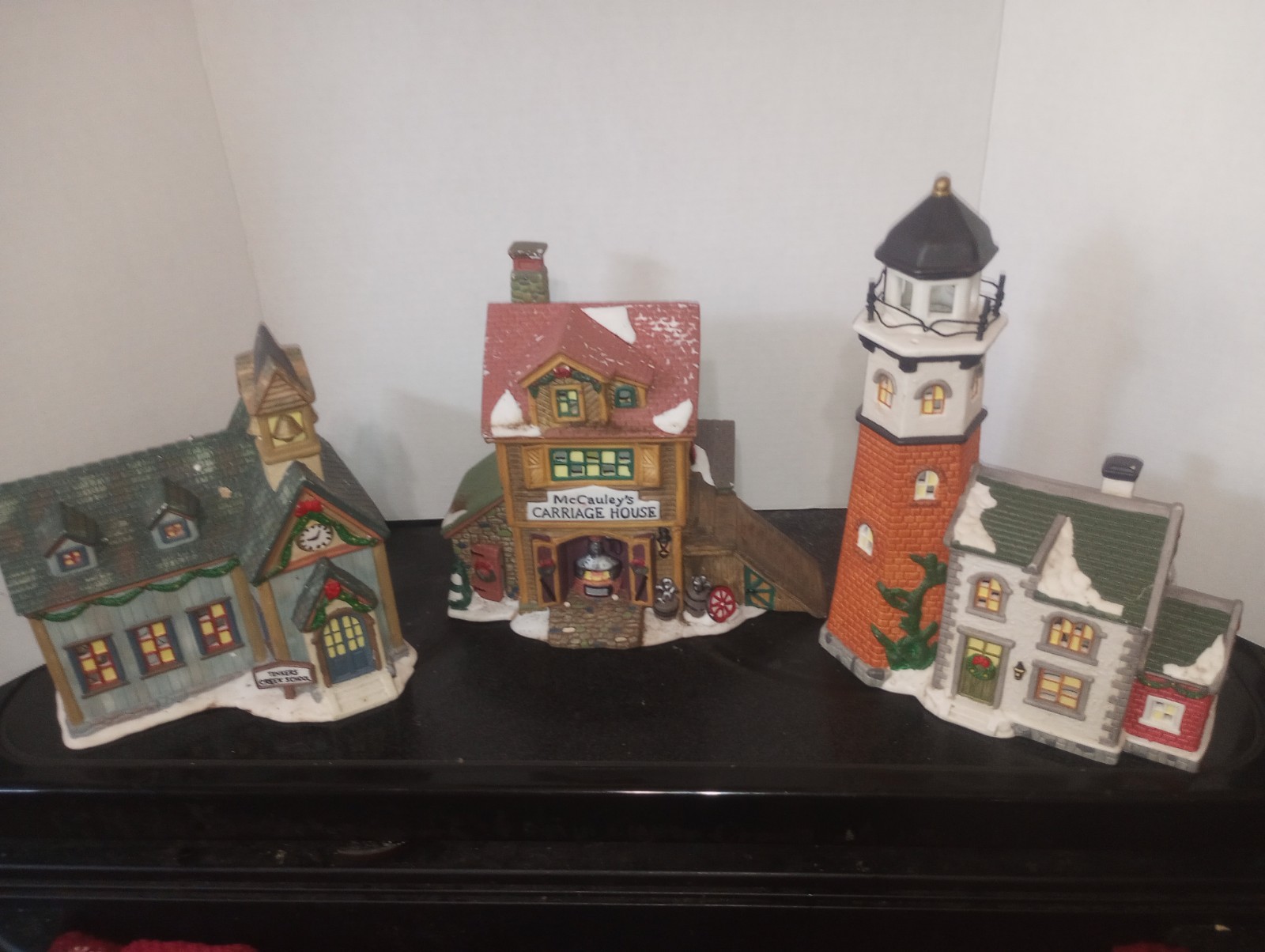 3 Santa’s Workbench Houses Highland Point Lighthouse Victorian Series 2000