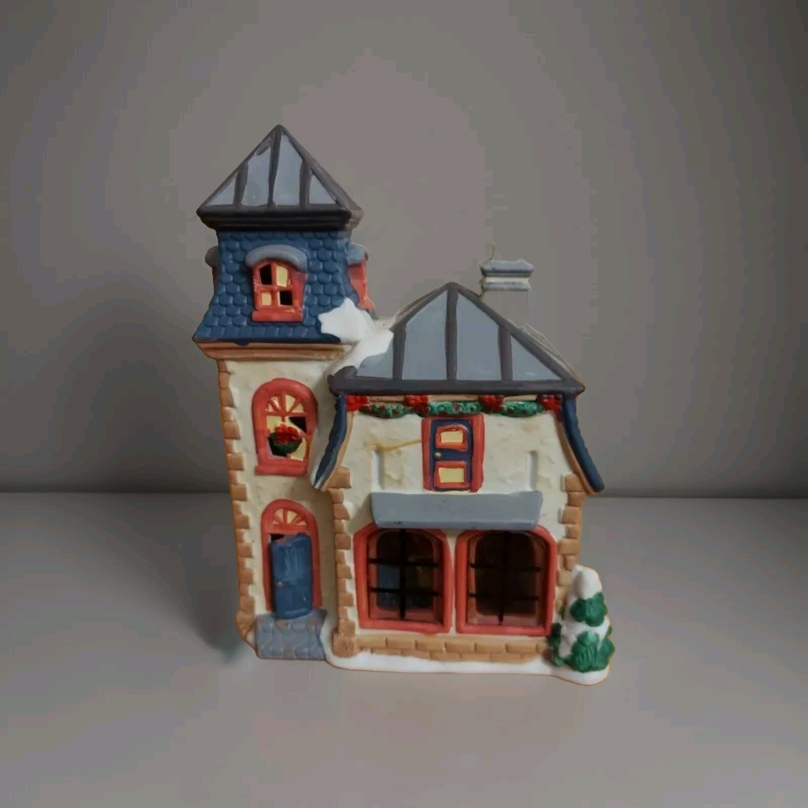 Vintage Longrich Ceramic Christmas Village House 8.5″ Tall Can Be Illuminated
