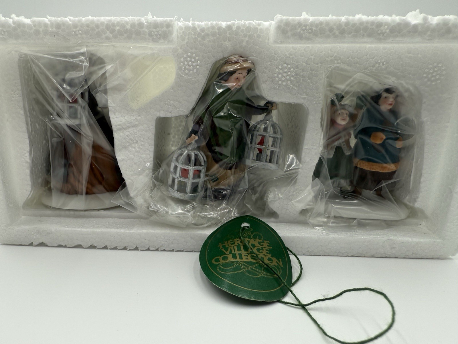 Department 56 – Dickens Village – The Bird Seller (set of 3) #5803-3
