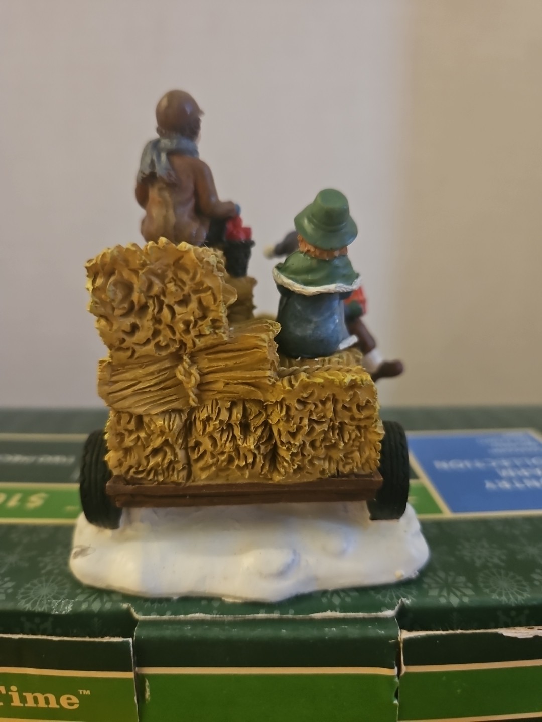 Holiday Inspirations House Accessory Santa Driving A TRACTOR NEW In The Box!