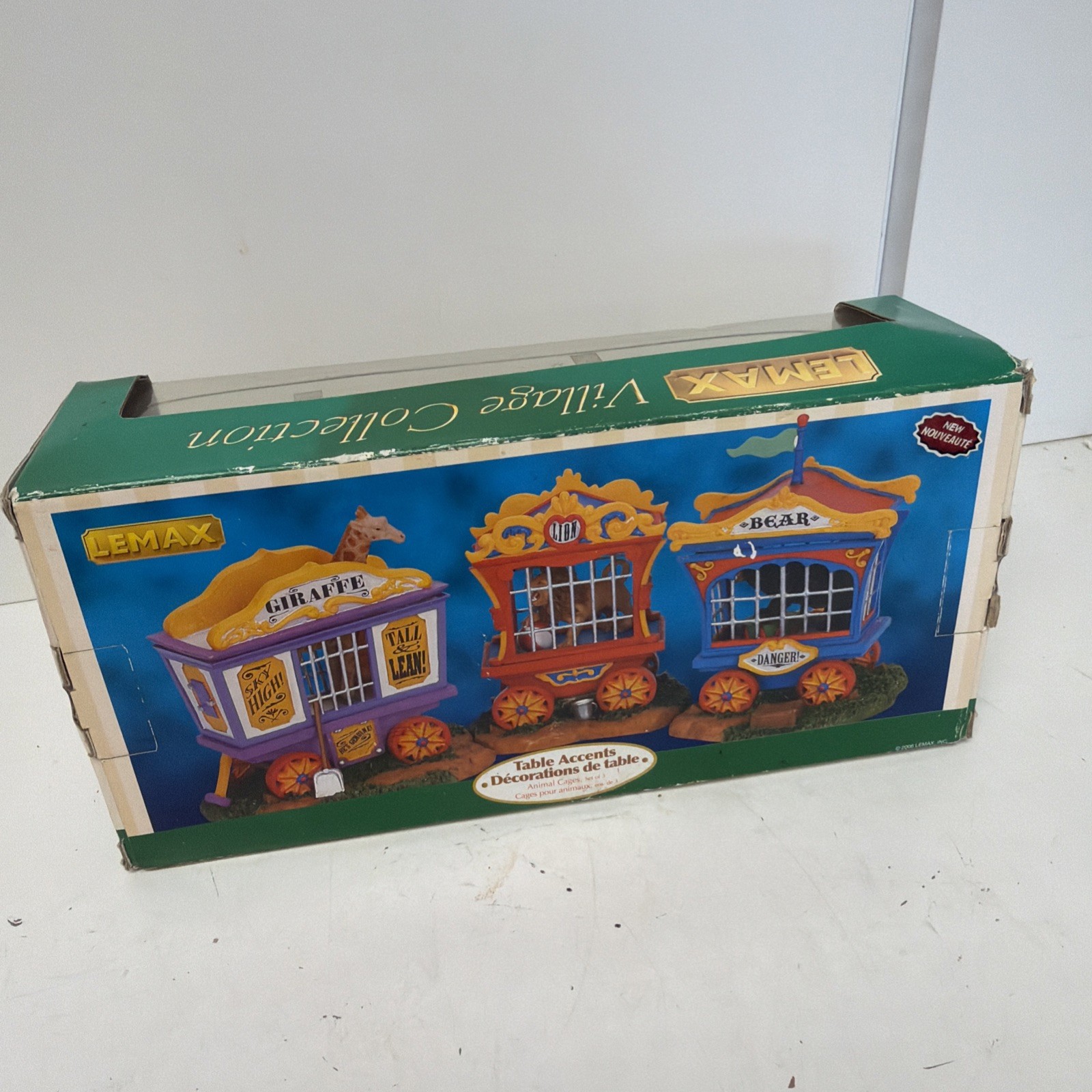 Vintage 2006 Lemax Village Collection Animal Cages Circus Wagons Table Accents
