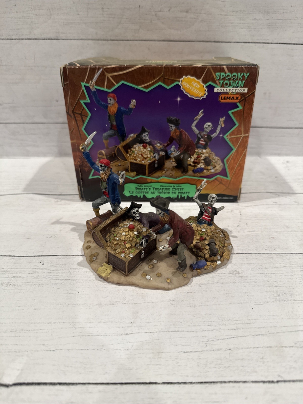 Lemax Spooky Town Pirate’s Treasure Chest Table Accent 73603 In Box