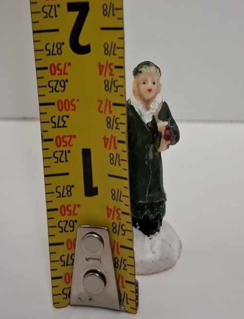 Lot Of 10 Unbranded Polyresin Christmas Village Figurines 1.75 To 2 Inches