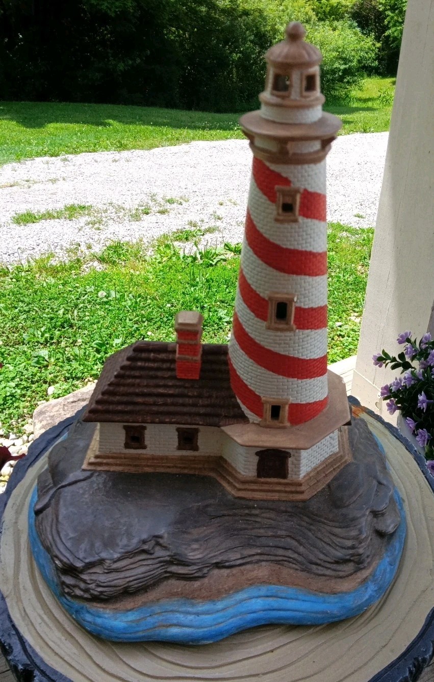 Vintage Byron Molds Hand Painted Lighthouse Ceramic 1980