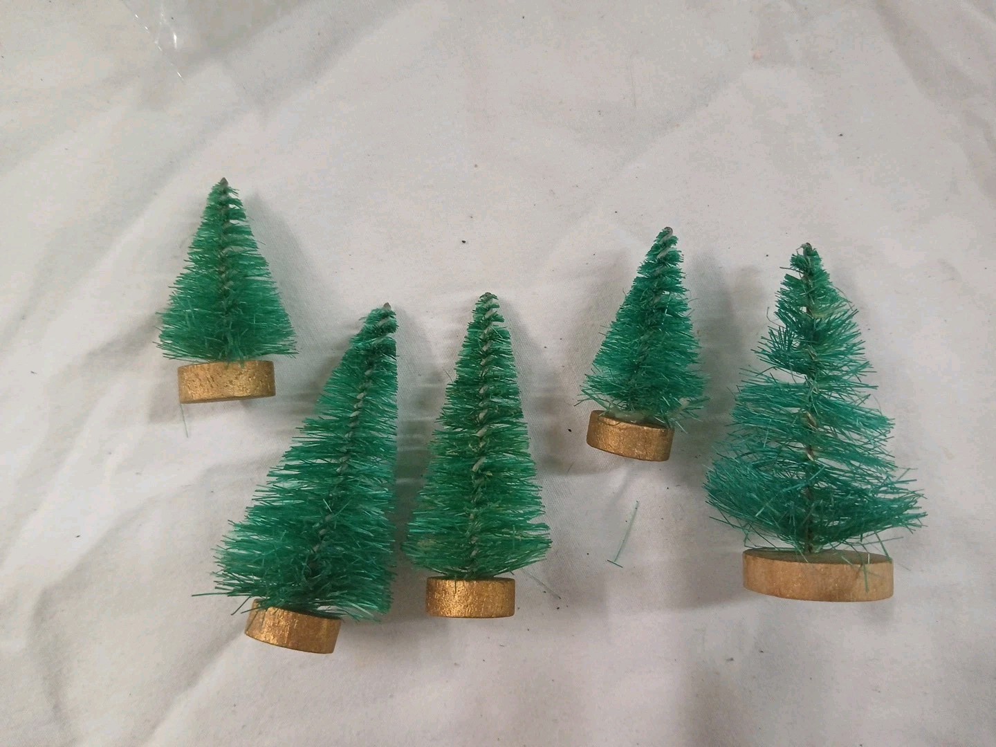 Dept 56 Lemax 5 Miniature Christmas Trees, Never Used. 811