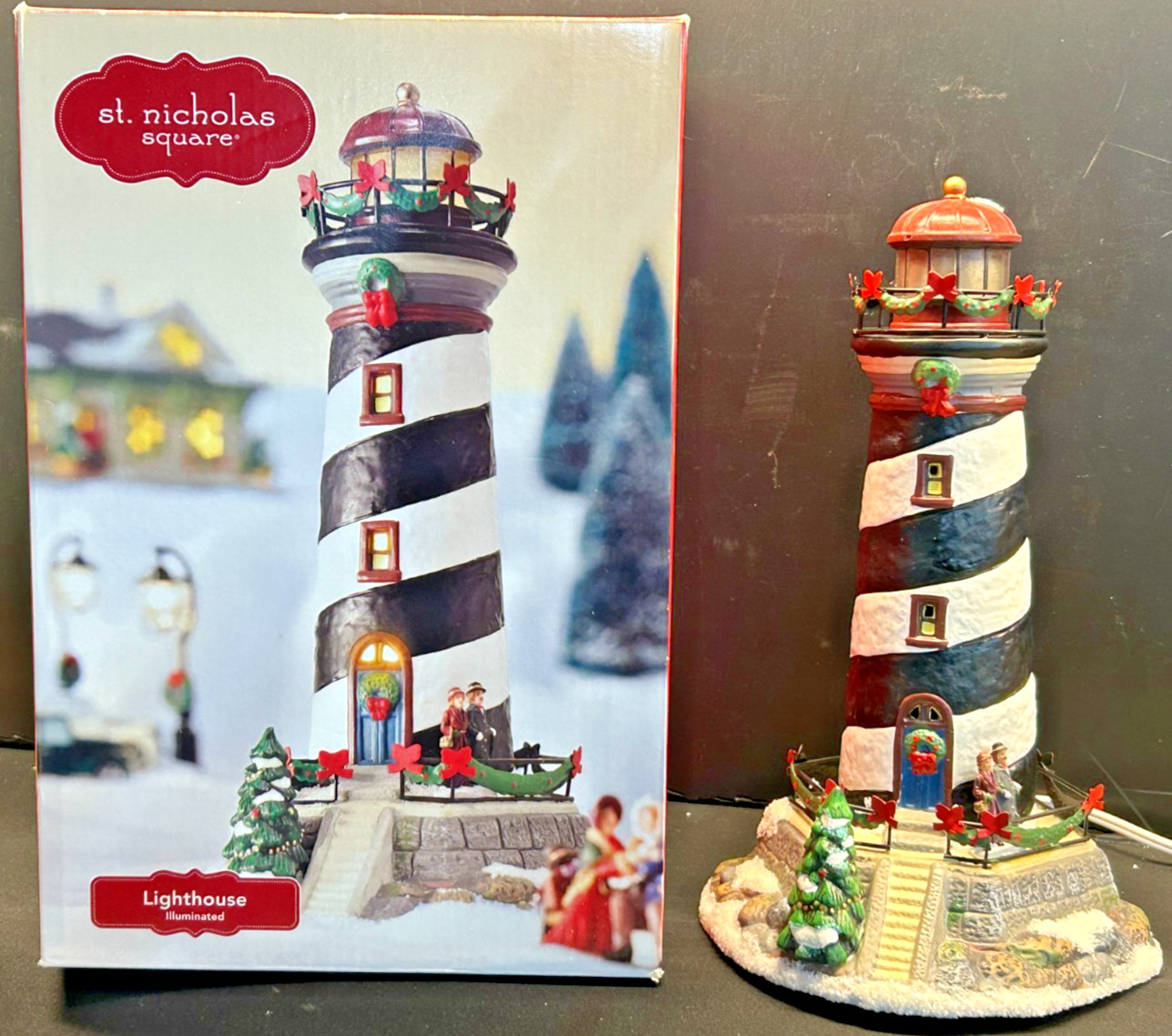 🎄🎄 St. Nicholas Square-Illuminated Spiral Lighthouse-The Village Collection