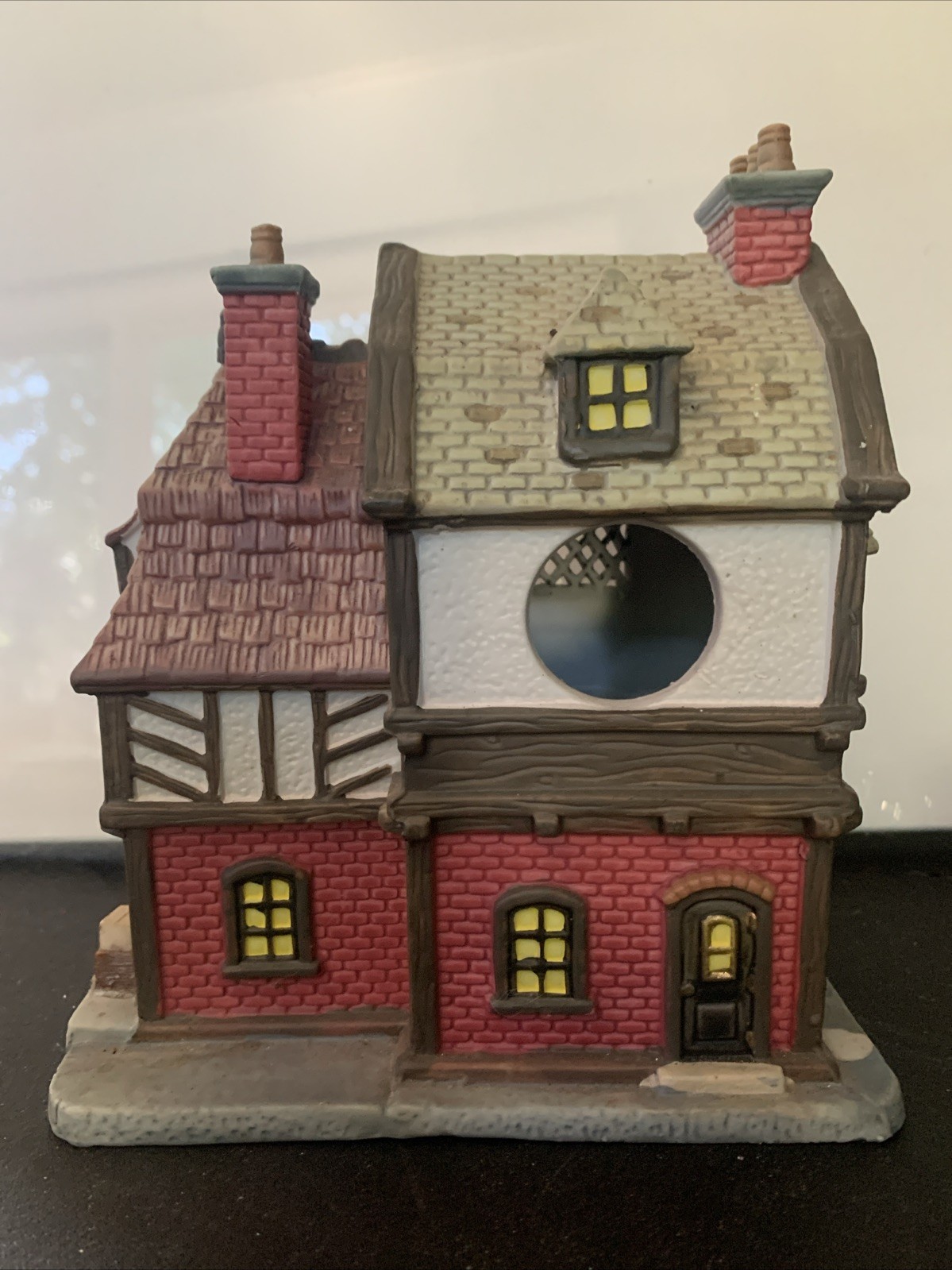 Lemax Enchanted Forest 2006 Tudor Post Office W/Box See Description