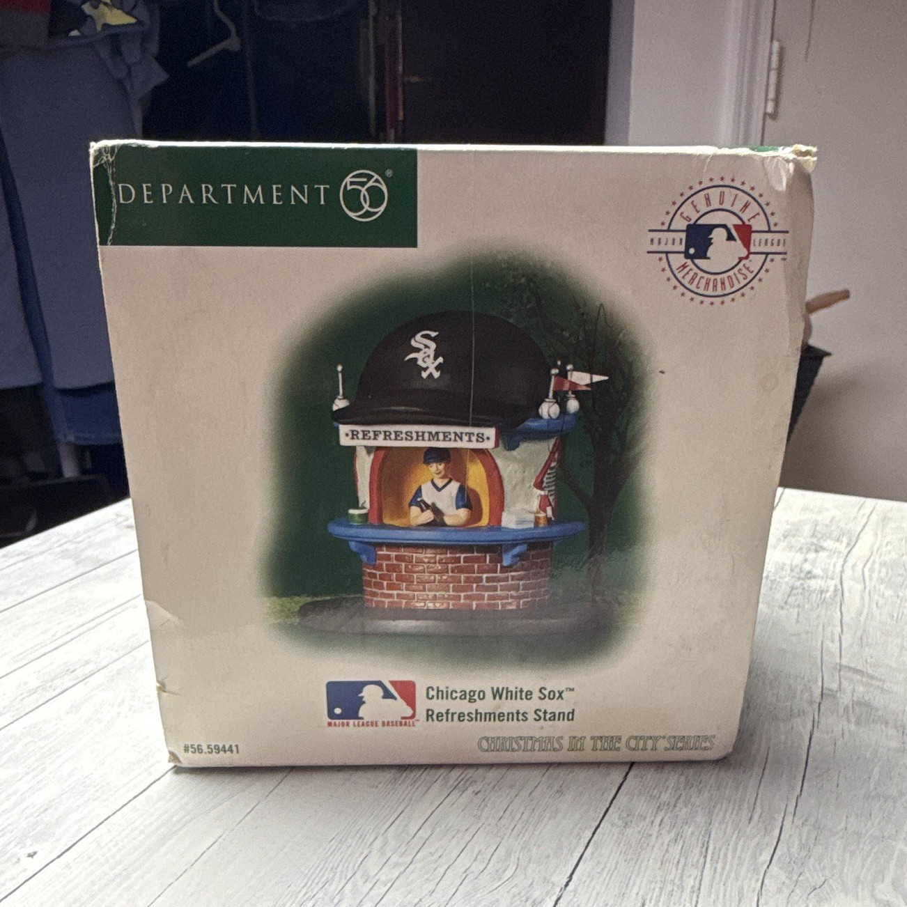 Department 56 Christmas in the City Chicago White Sox Refreshments Stand Boxed