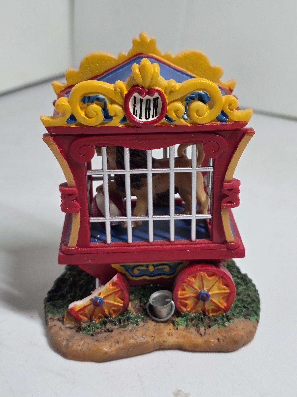 Vintage 2006 Lemax Village Collection Circus Animal Cages and Wagon Table Accent