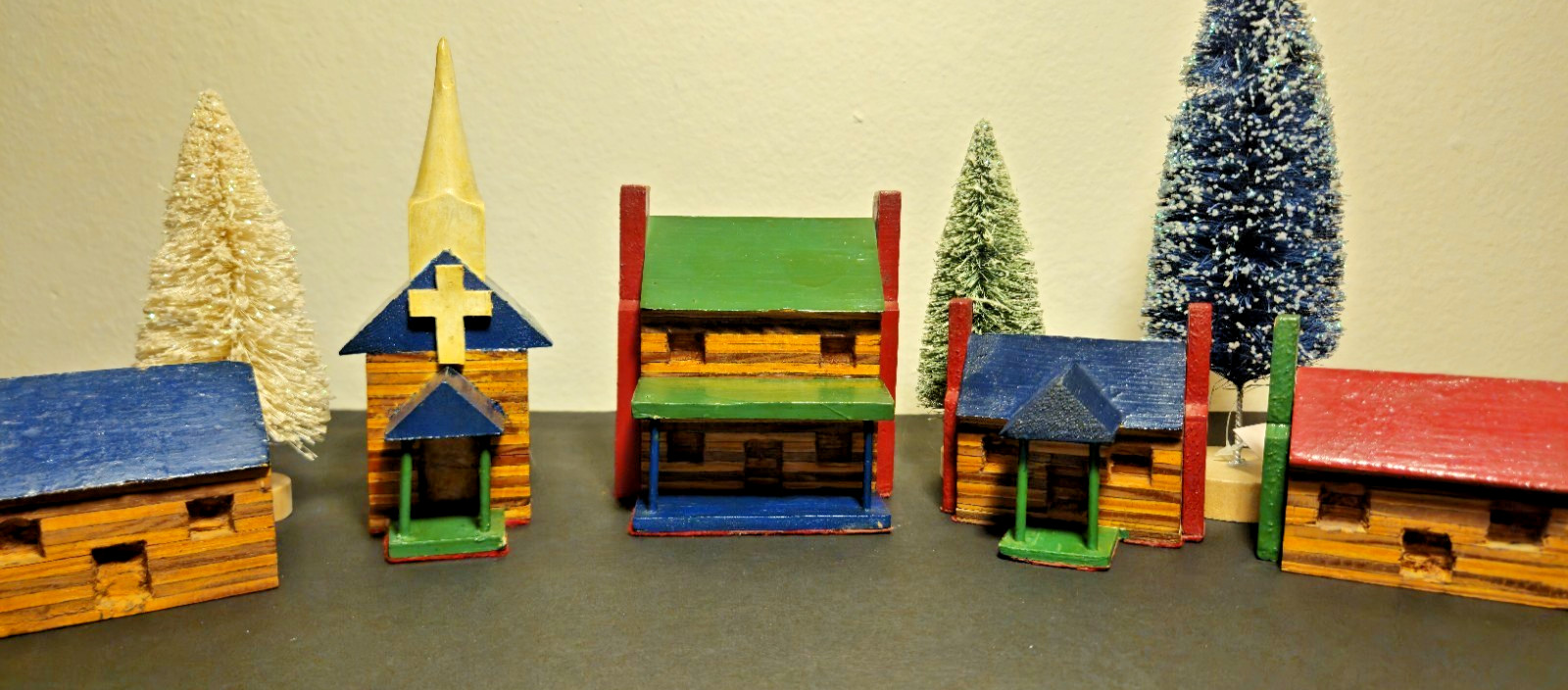 Hand‑Carved & Hand‑Painted Wooden Mini Village Set – Artisan Folk Art Décor