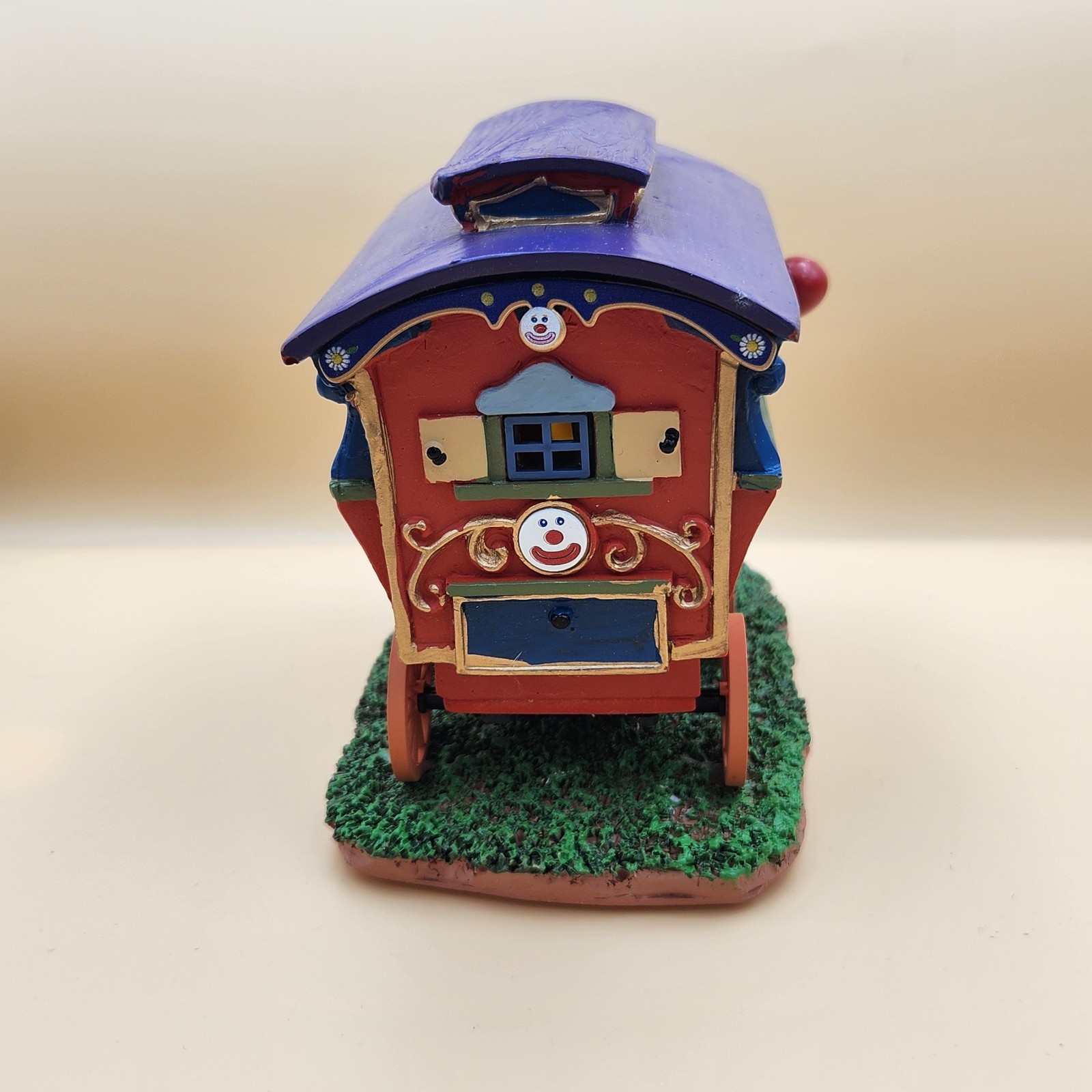 Lemax Friendly The Clow Caravan Wagon Traveling Circus Car Table Accent Village