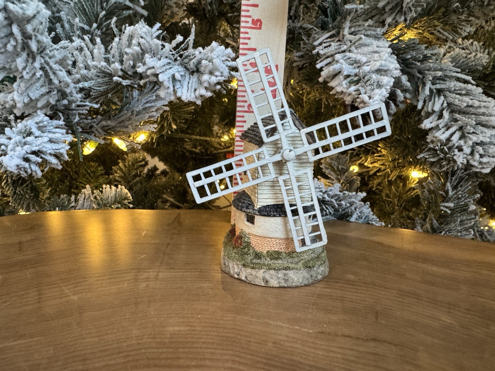 The Windmill by David Winter – Hand Made & Painted Great Britain – 1985