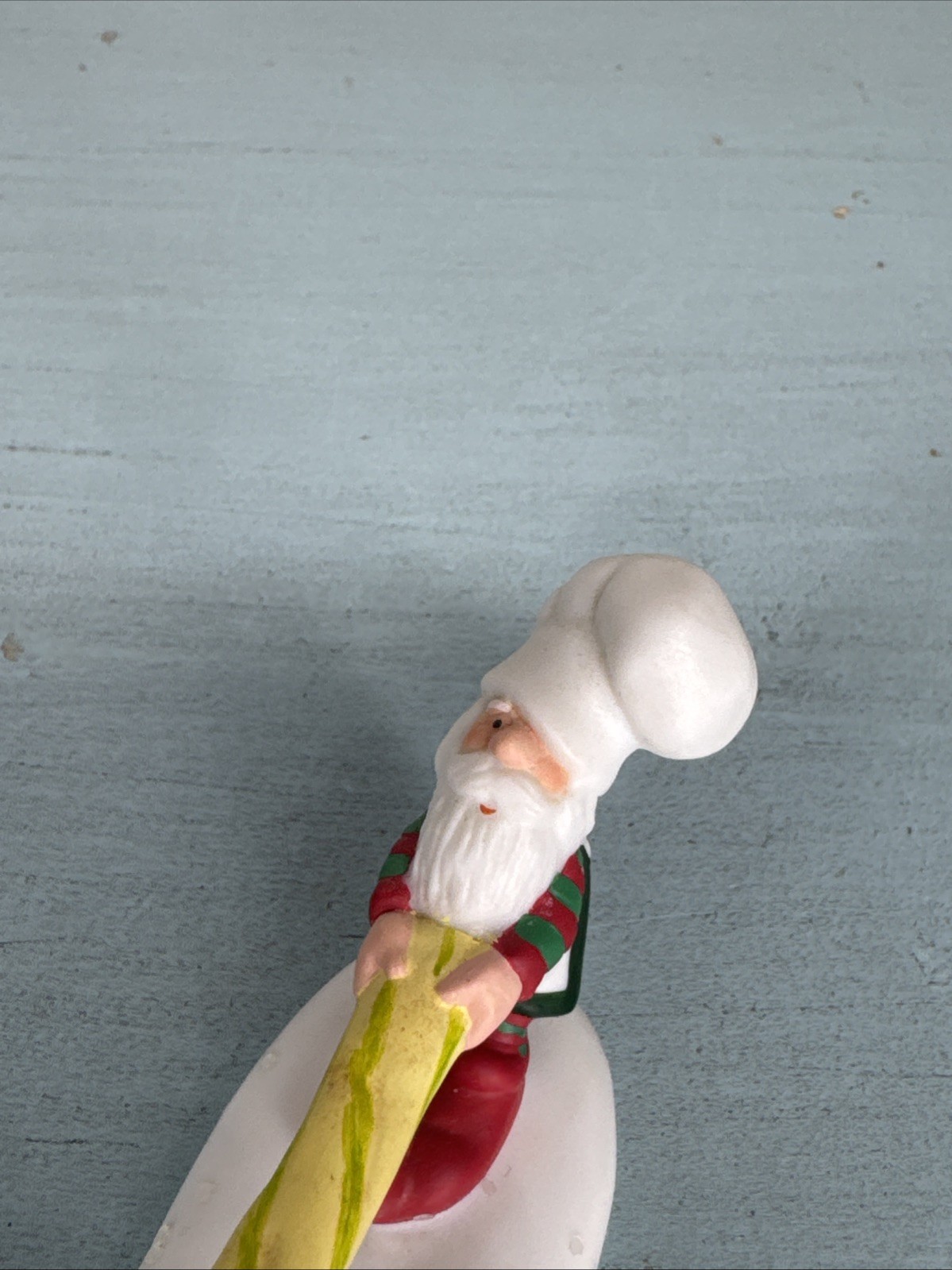 Dept 56 North Pole Series – Don’t Let Go! – Christmas Village Accessory #56854