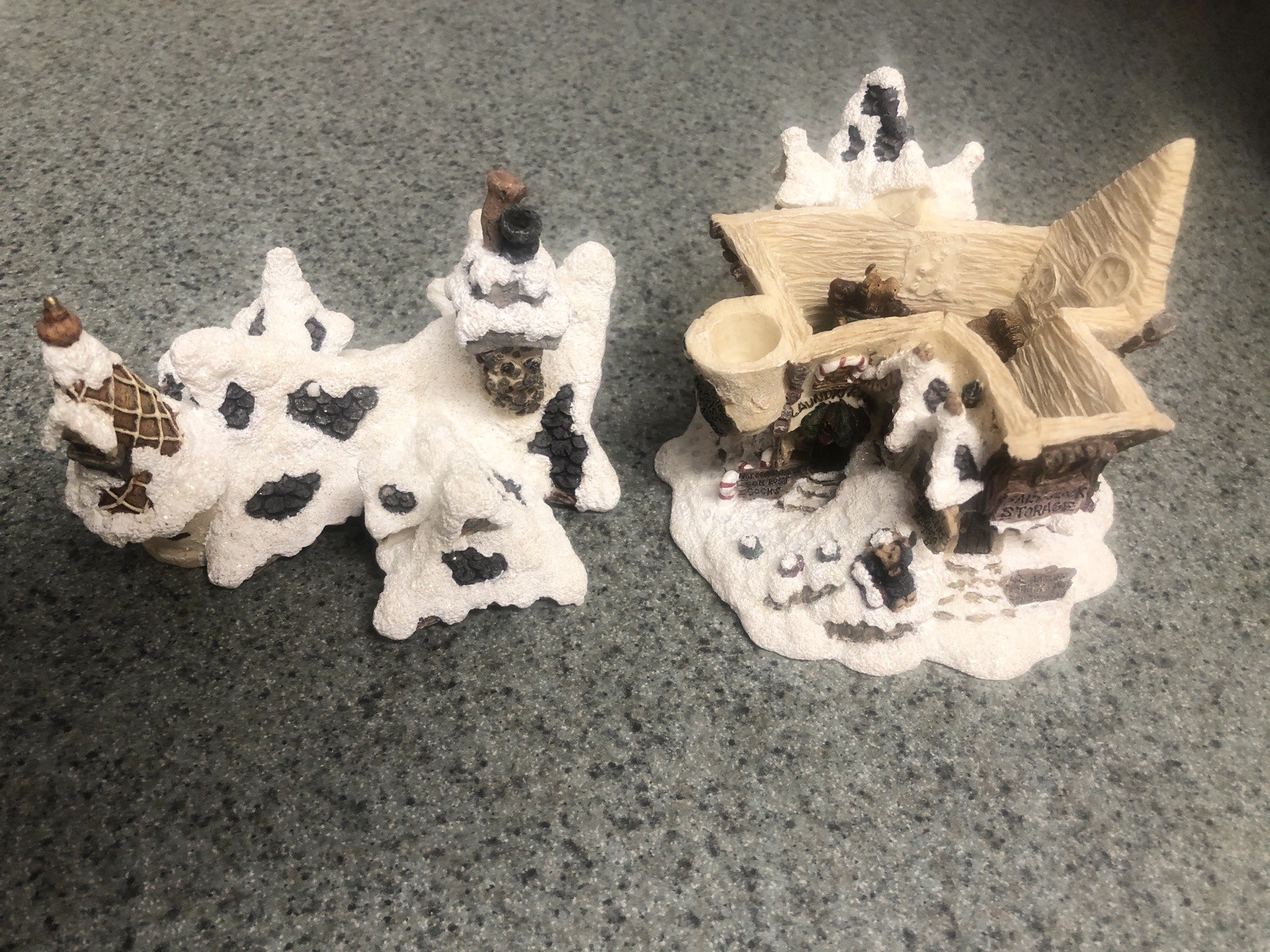 Boyds Bearly Built Villages HOOFER HALL REINDEER DORMITORY