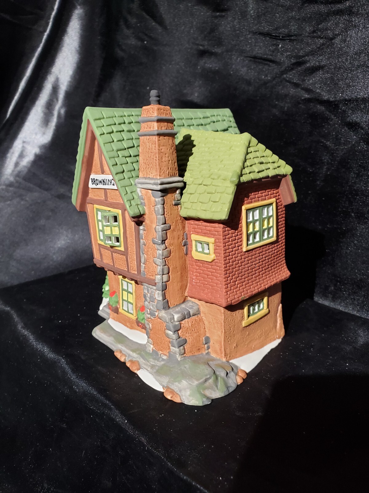 Dept 56 Dickens Village Series “Browning Cottage” 5824-6 Item#138