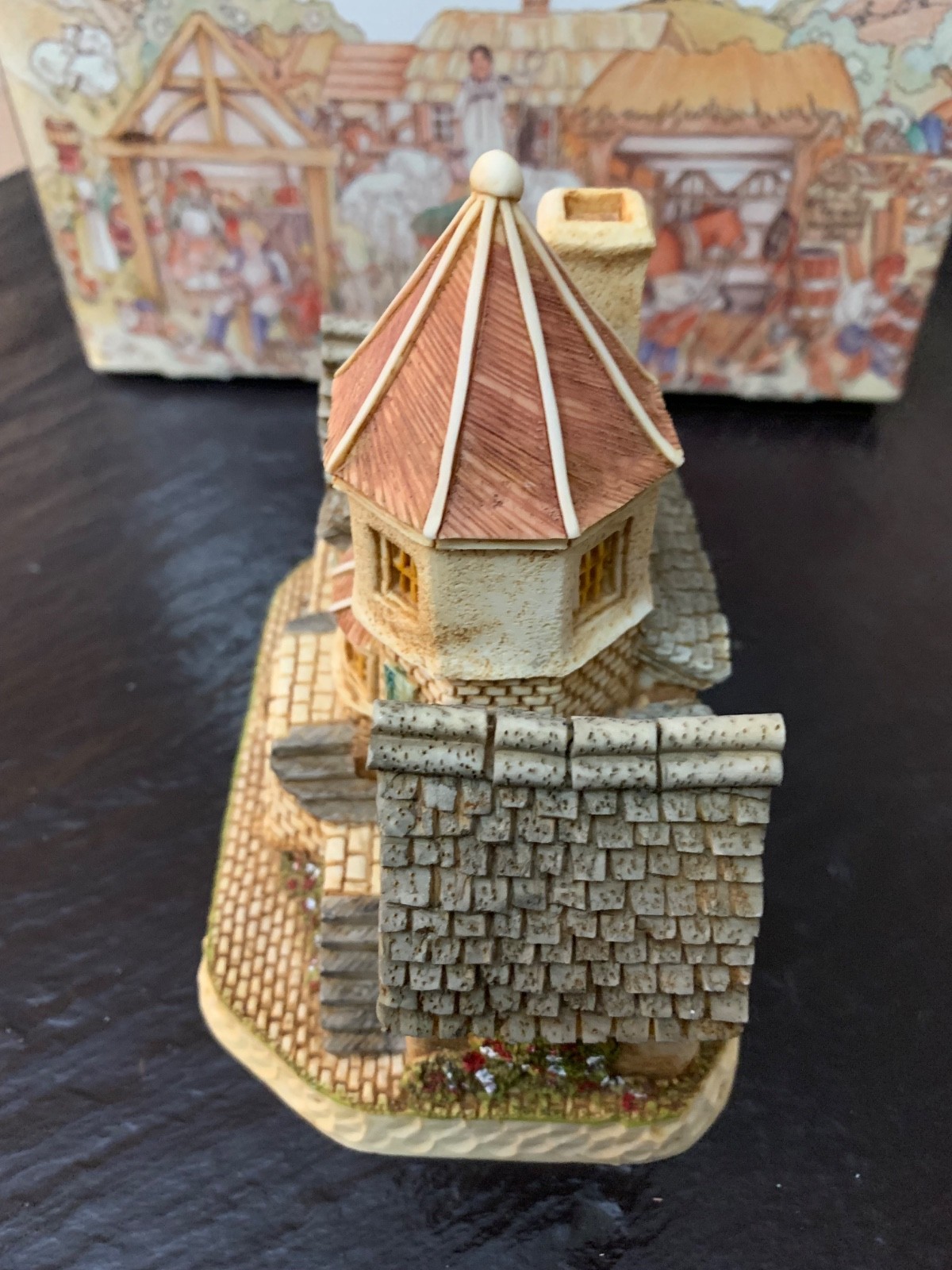 David Winter Cottage Lucy’s Nic Nicks Handmade and hand painted DWF 05 2003