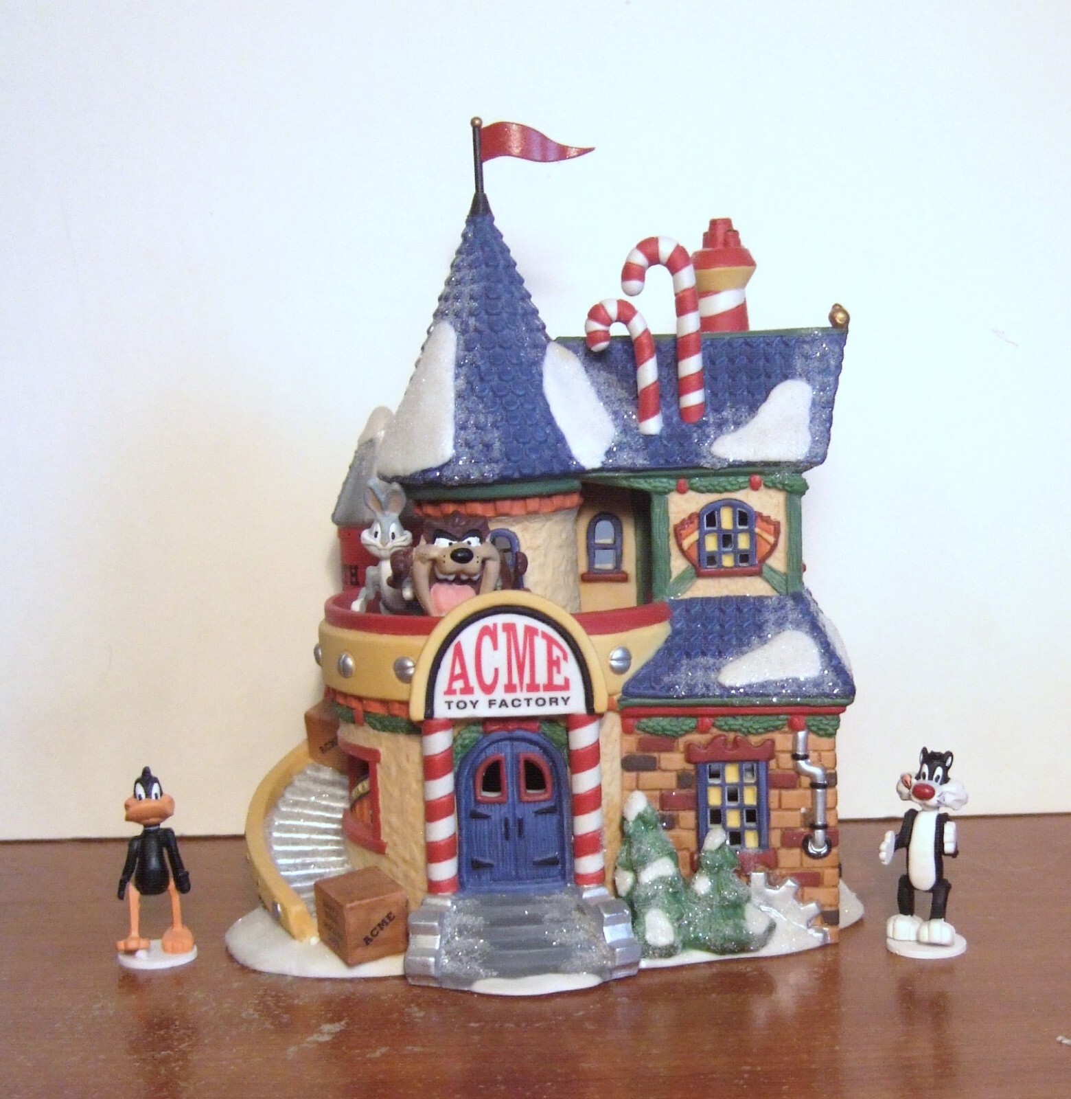 Department 56 North Pole Acme Toy Factory Looney Toons #56729