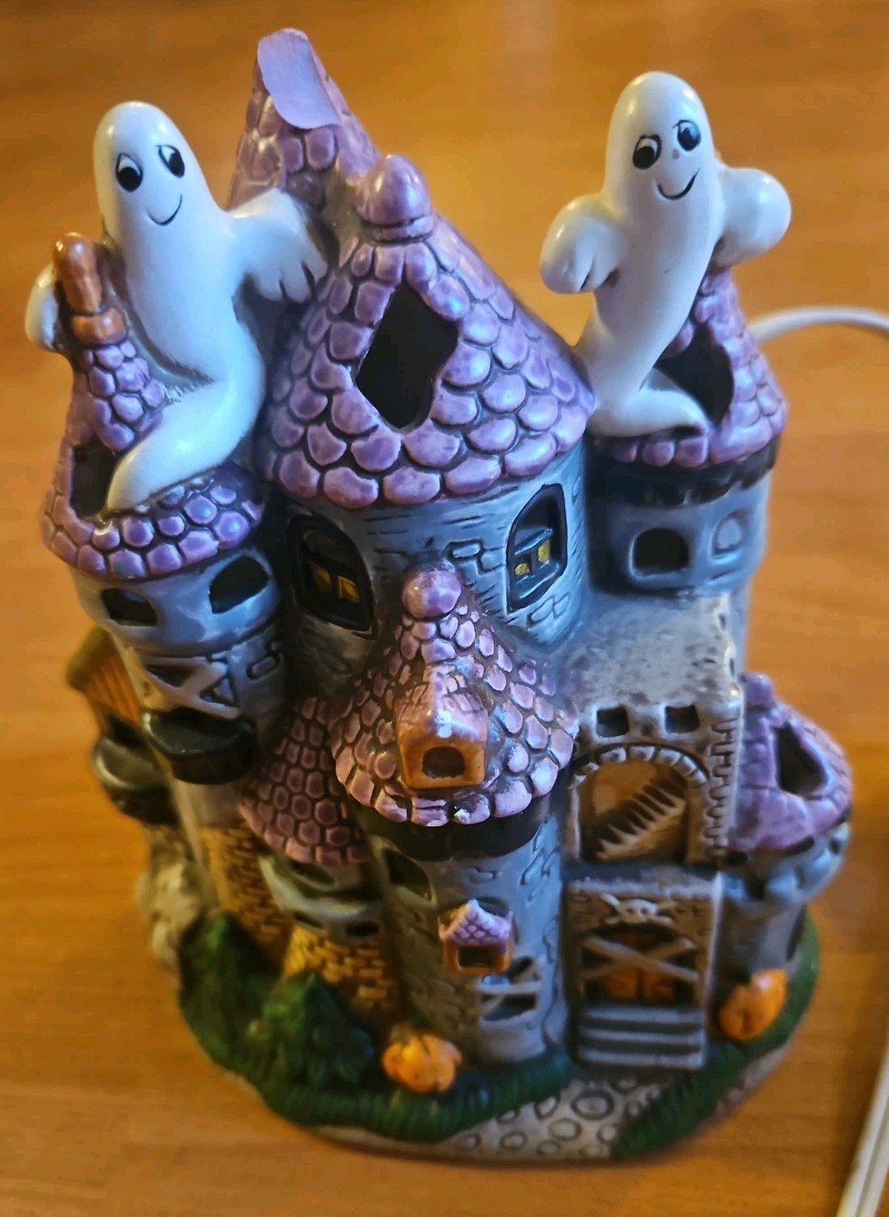 1989 Vintage Lefton China Haunted Castle Byron Wood Designed W/ DEFECT