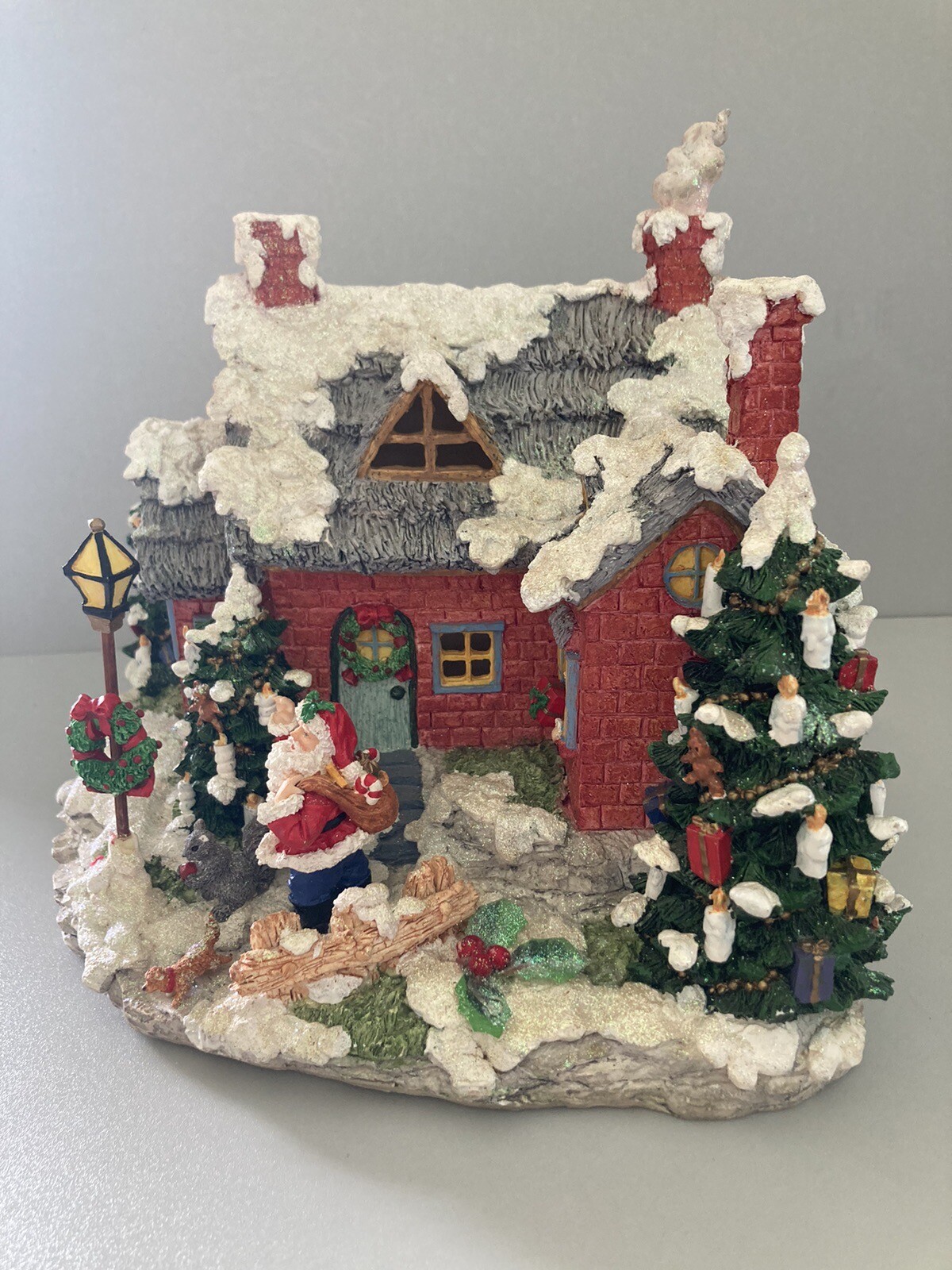 Michaels Christmas Santa North Pole House Lights 10″ X 9″ X 8″