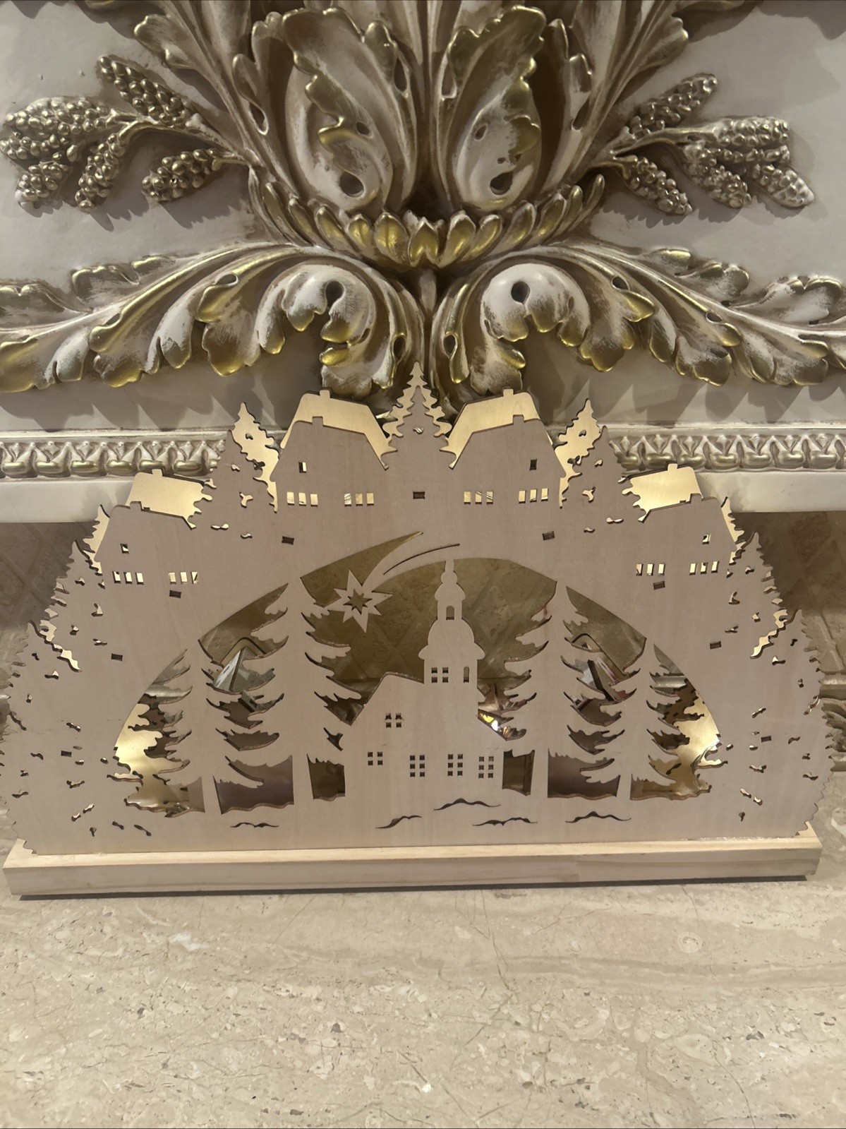 NWT Christmas Village Bavarian Light Up Scene Made In Germany 11” x 18”.