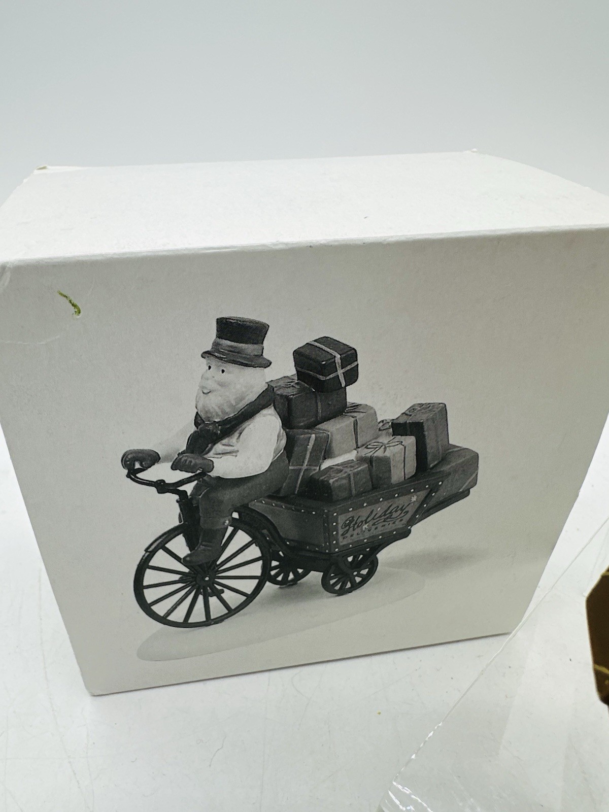 Dept 56 Heritage Collection #56371 “Holiday Deliveries Snow Village Accessory