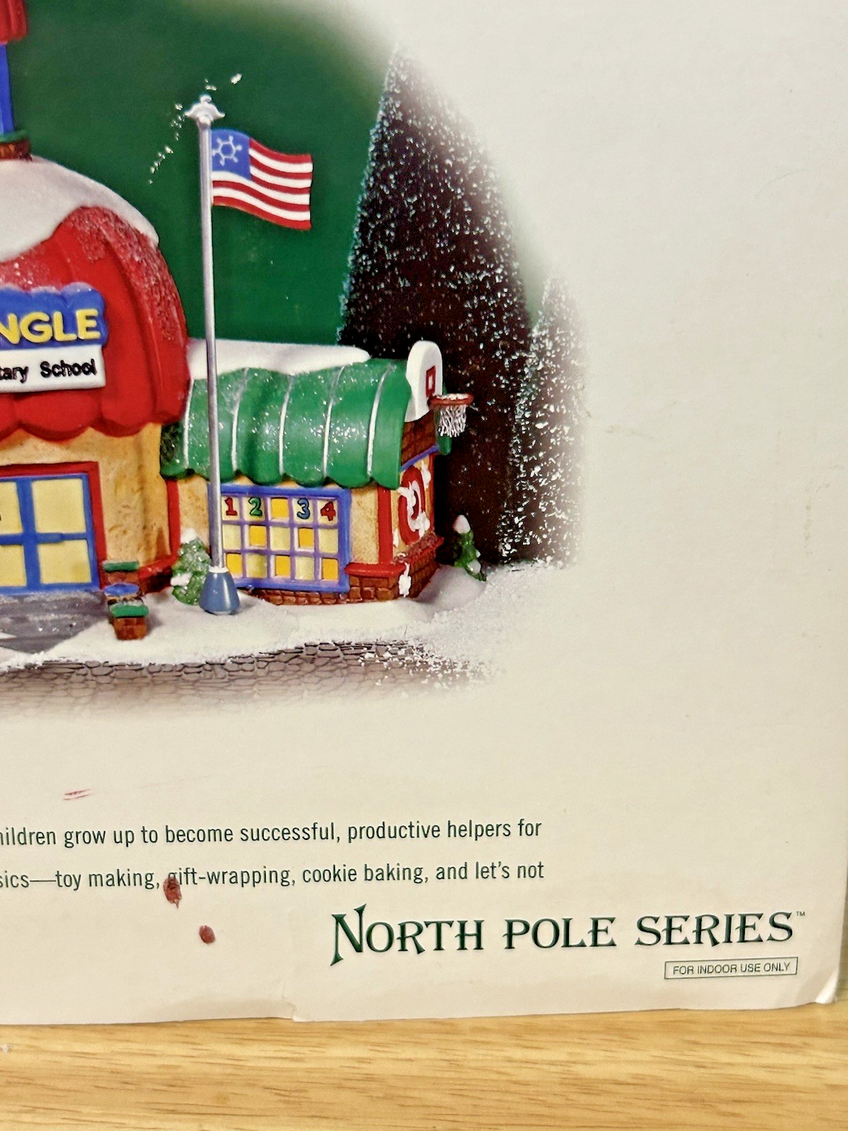 Department 56 North Pole Series Kringle Elementary School Village 2002