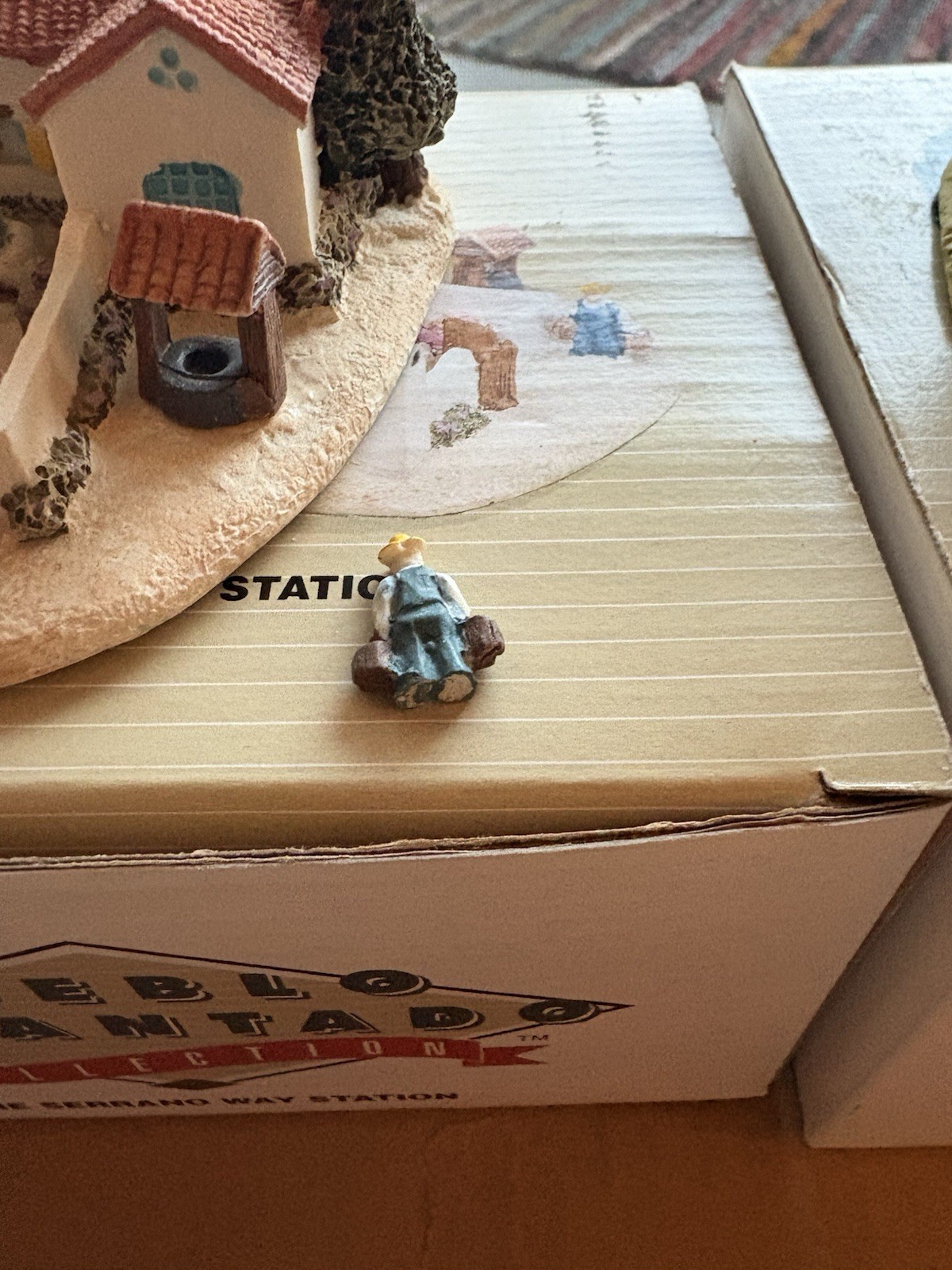 Pueblo Encantado Collection 3pc Boxed Mini Village Buildings Ceramic Painted