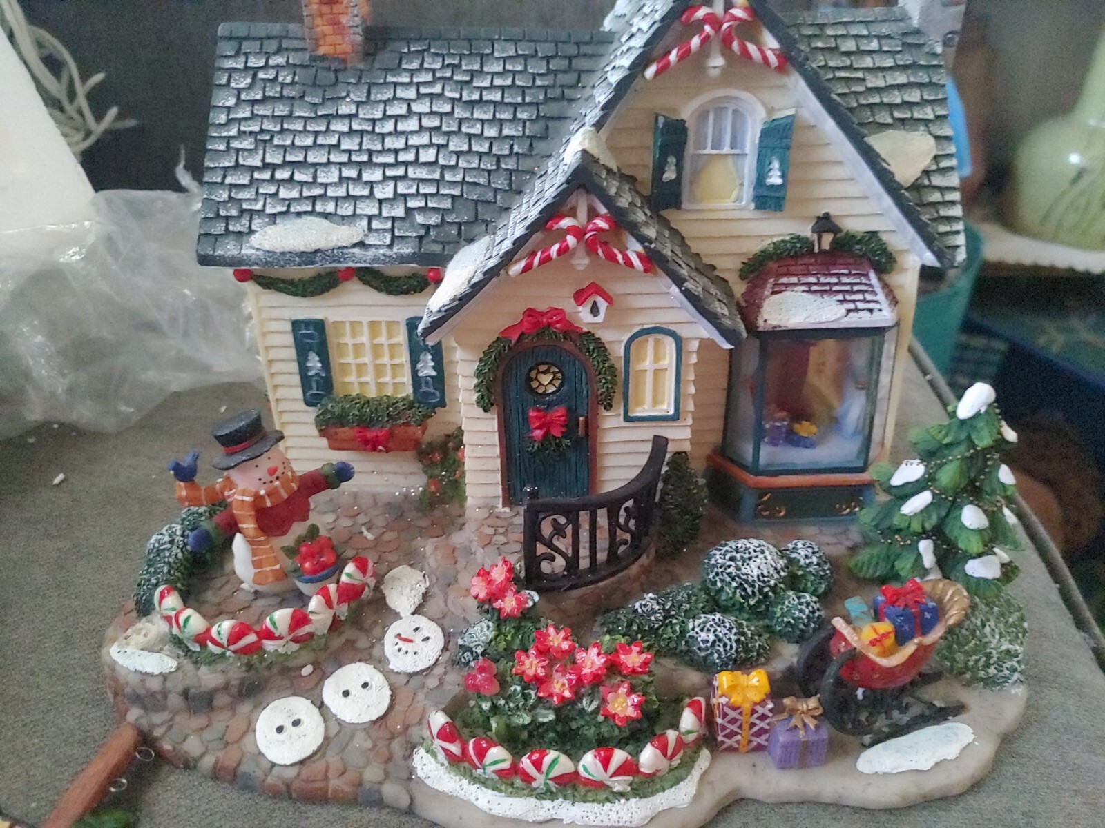 2004 O’Well Sugarplum Valley Lighted House 8 X 10