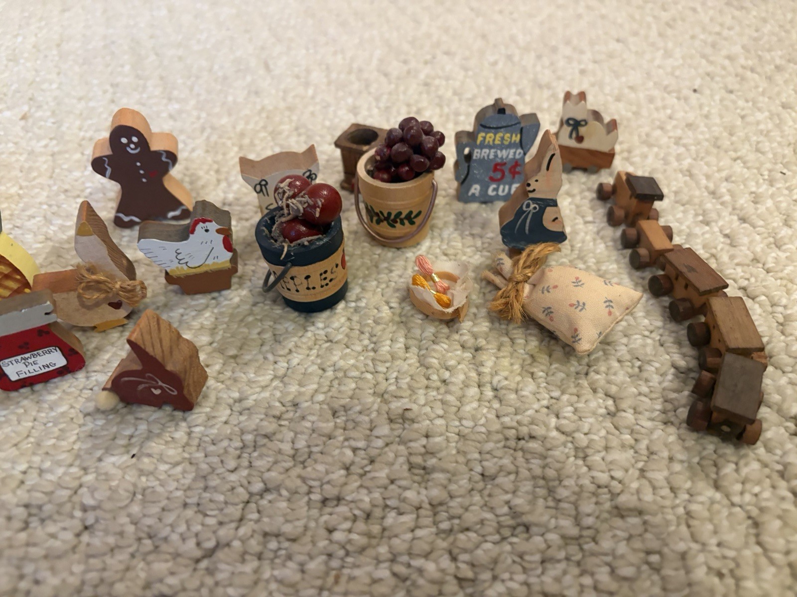 Lot Of Small Wooden Farm Scene Pieces