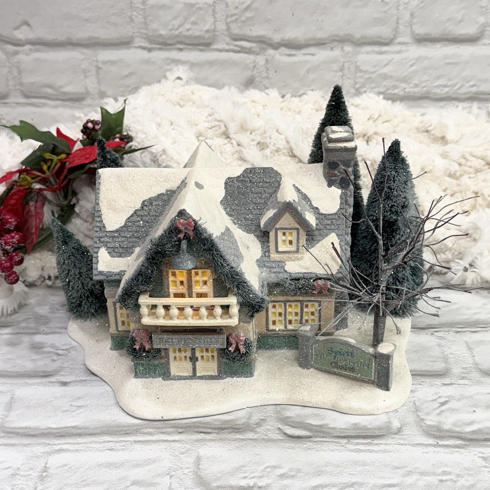 Department 56 Winters Frost Spirit Mountain Chalet Christmas Village House Nice