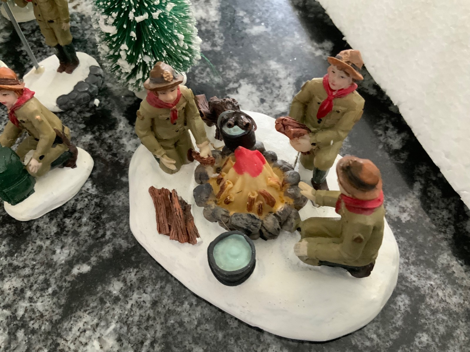Boy Scouts of America Christmas Village Log Cabin Set Lights Up Complete RARE