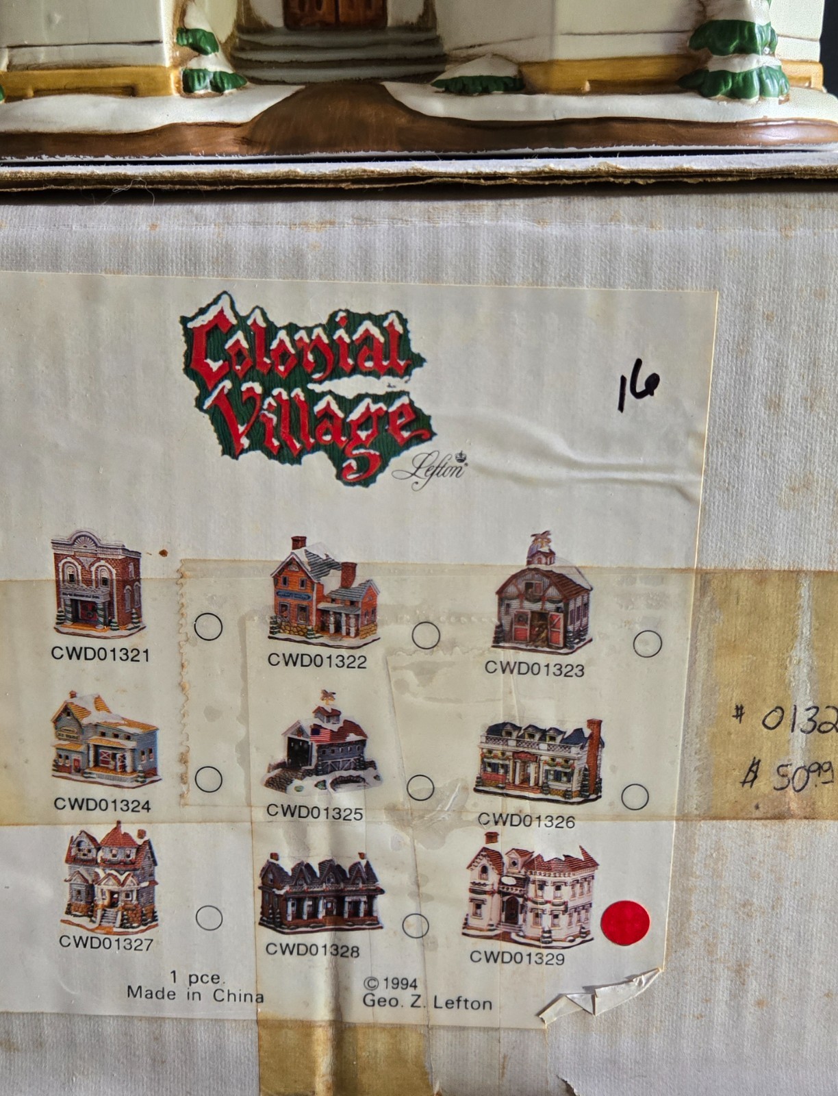 Colonial Christmas Village by Geo Z. Lefton 1994 Queens Gate CWD 01329 W/ Box