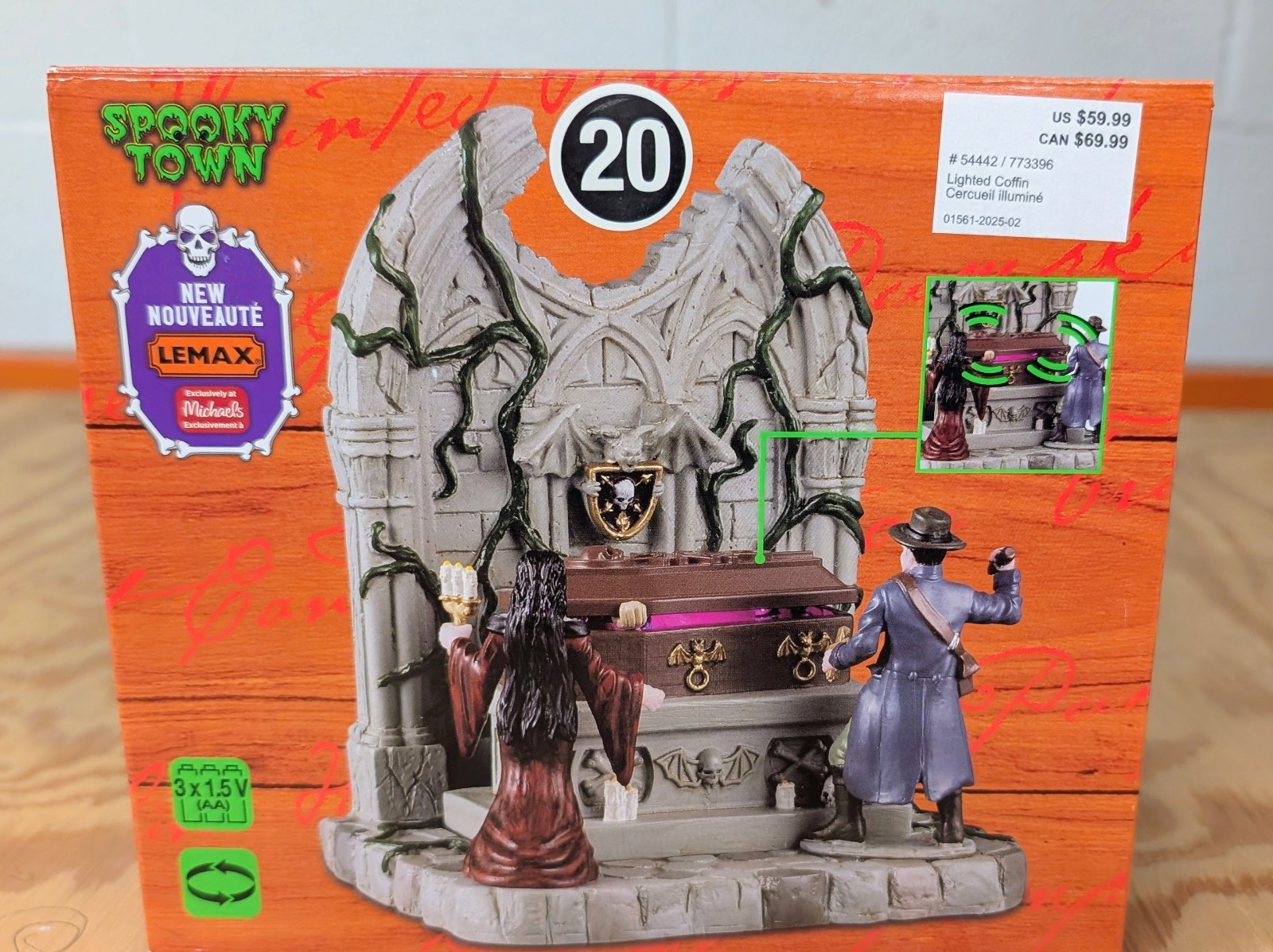 Lemax Spooky Town Lighted Coffin NEW #54442 Halloween Horror Vampire!
