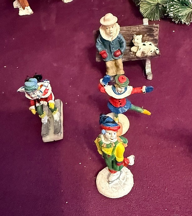 Vtg Winter Village Ski Slope & Skating Pond *Needs Repair Animatronics Christmas