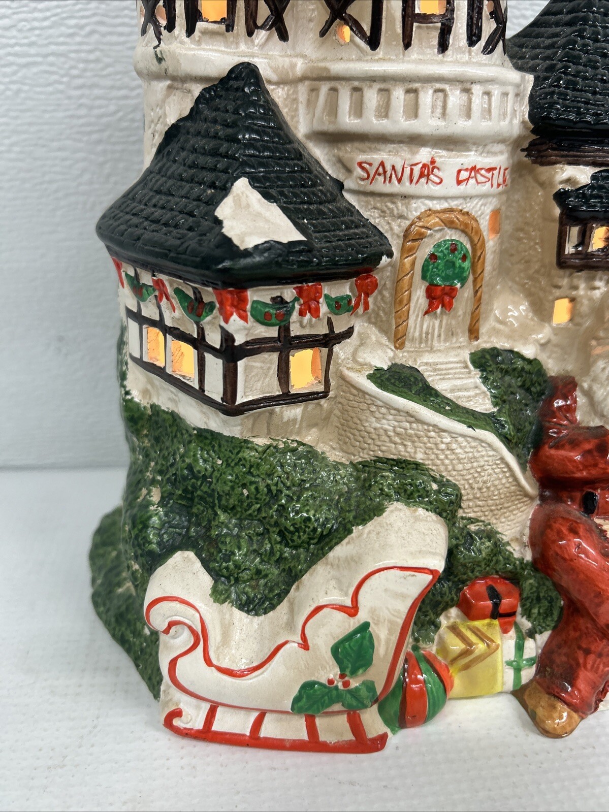 Brinn’s Ceramic Village Collection “Santa’s Castle” Nite Lite Tested Good 1987
