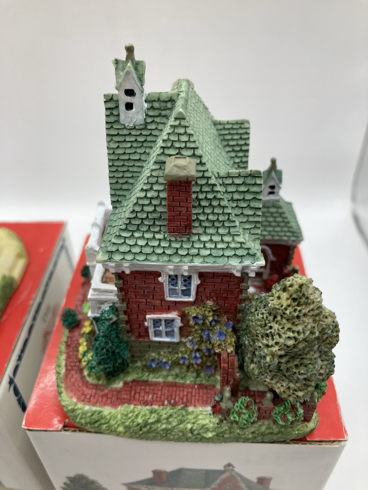 Liberty Falls Americana Collection 3 Mini Village Cottages Mountan View Church +