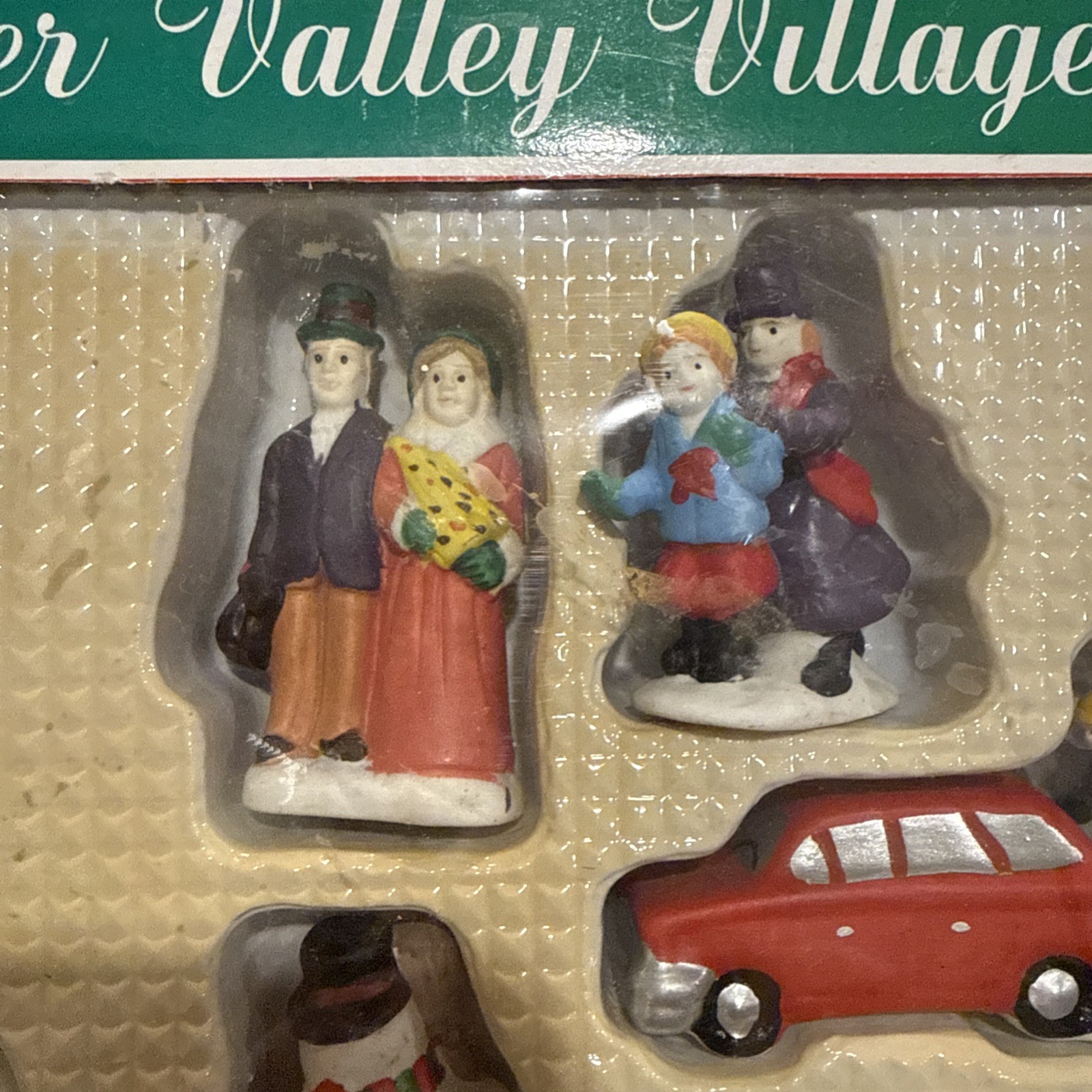 Winter Valley Christmas Village Accessories 12pc Porcelain Hand Painted 763 NEW