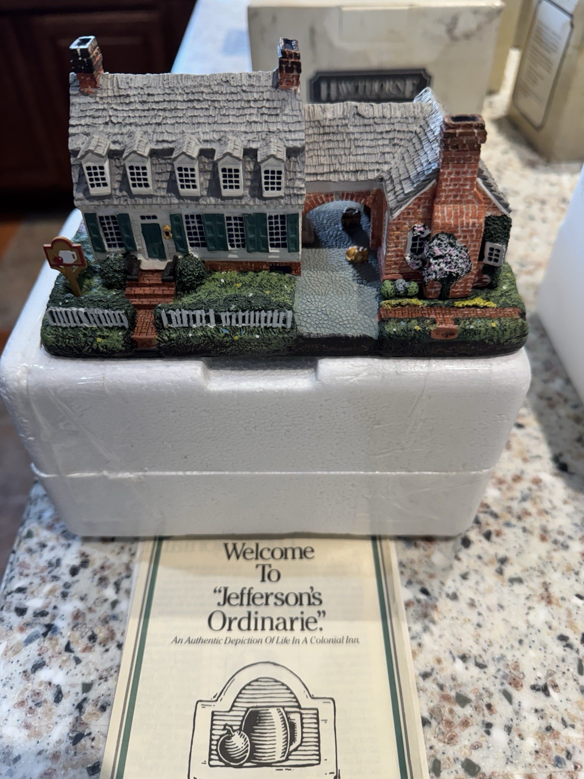 8 Hawthorne Colonial Village Collection. All With PPWK And Boxes