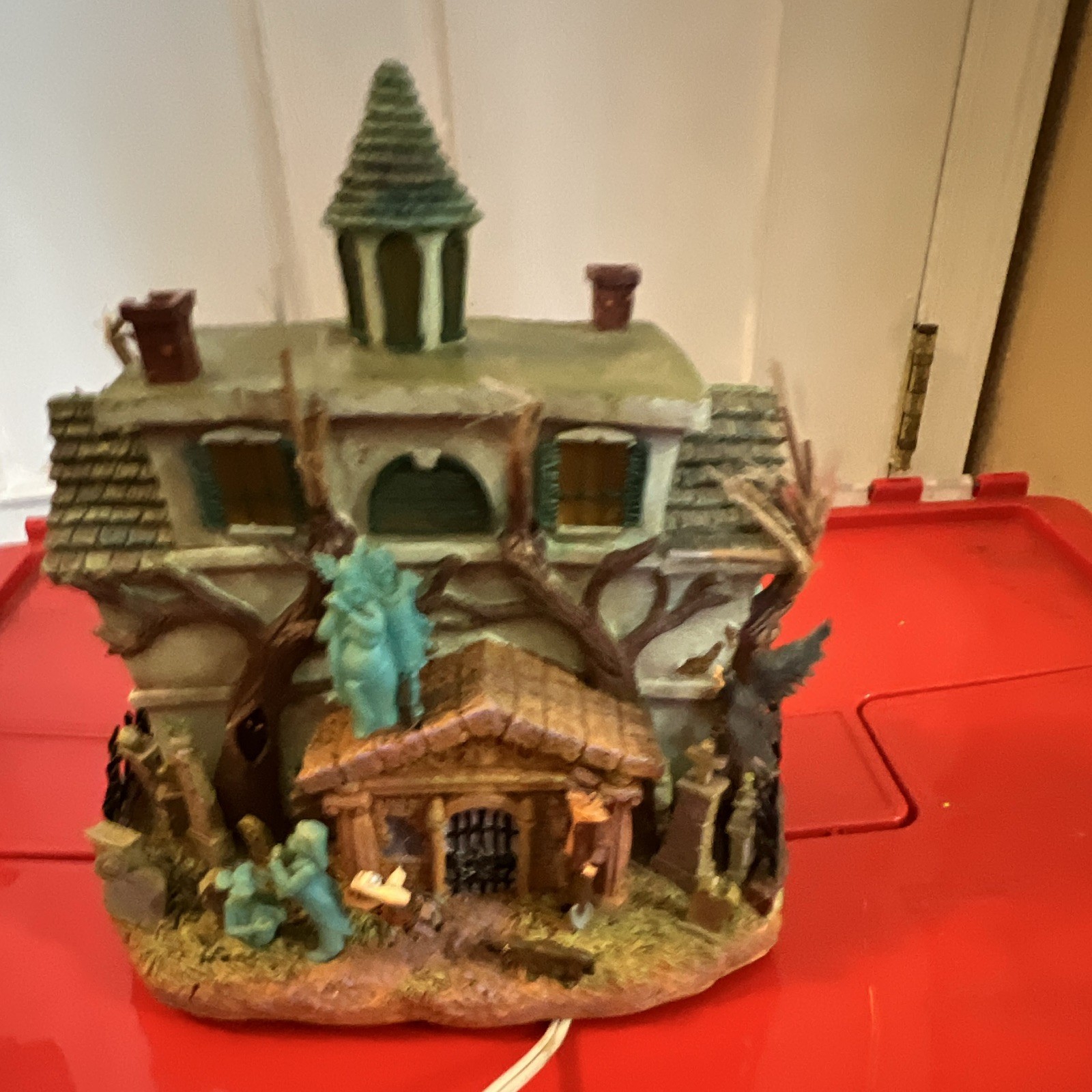 Resin Halloween Haunted House Village House Figurine, Painted Multicolor