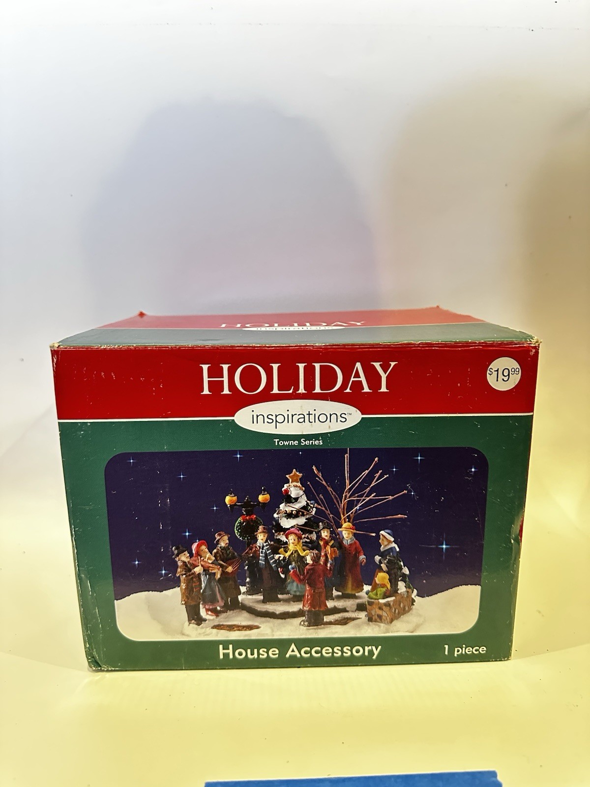 2007 Holiday Inspirations Towne Series House Accessory – Carolers