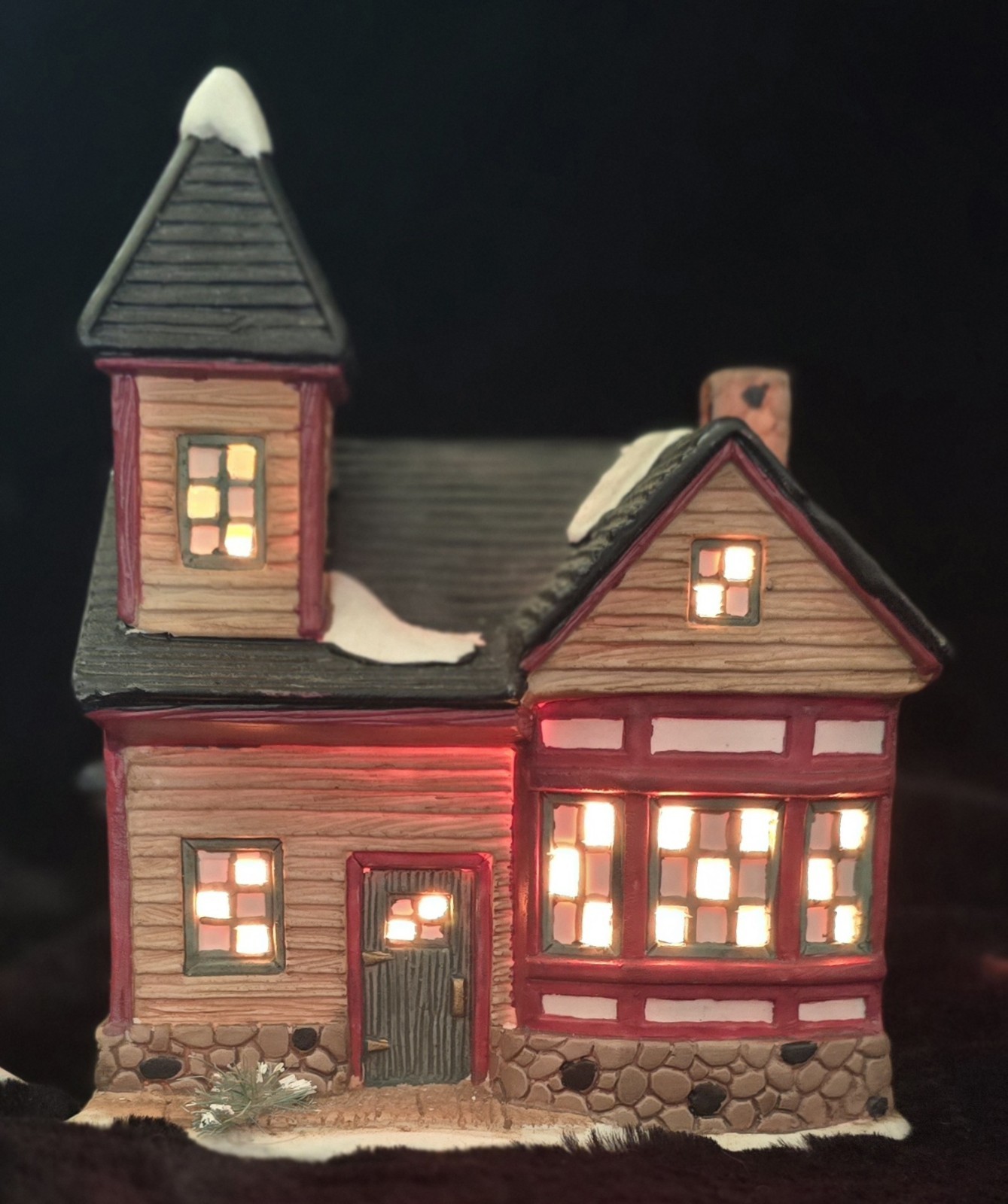 Vintage Christmas Valley Lighted Porcelain The McFadden House Holiday Village