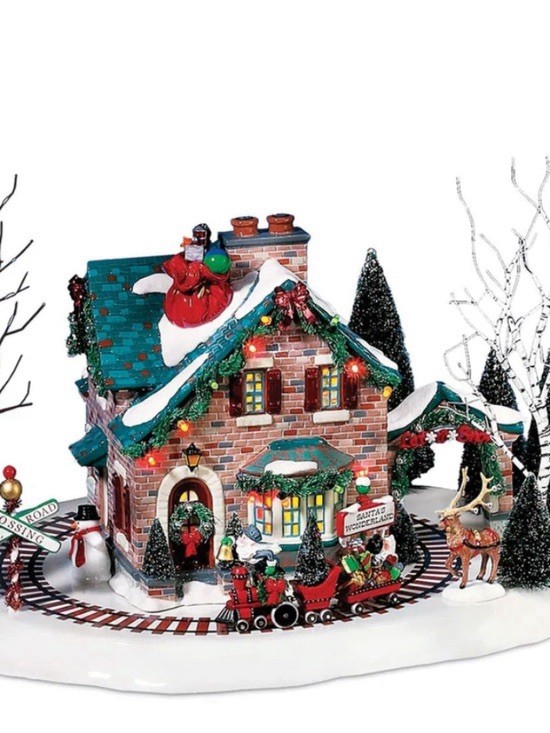 Department 56 – Snow Village – Santa’s Wonderland House