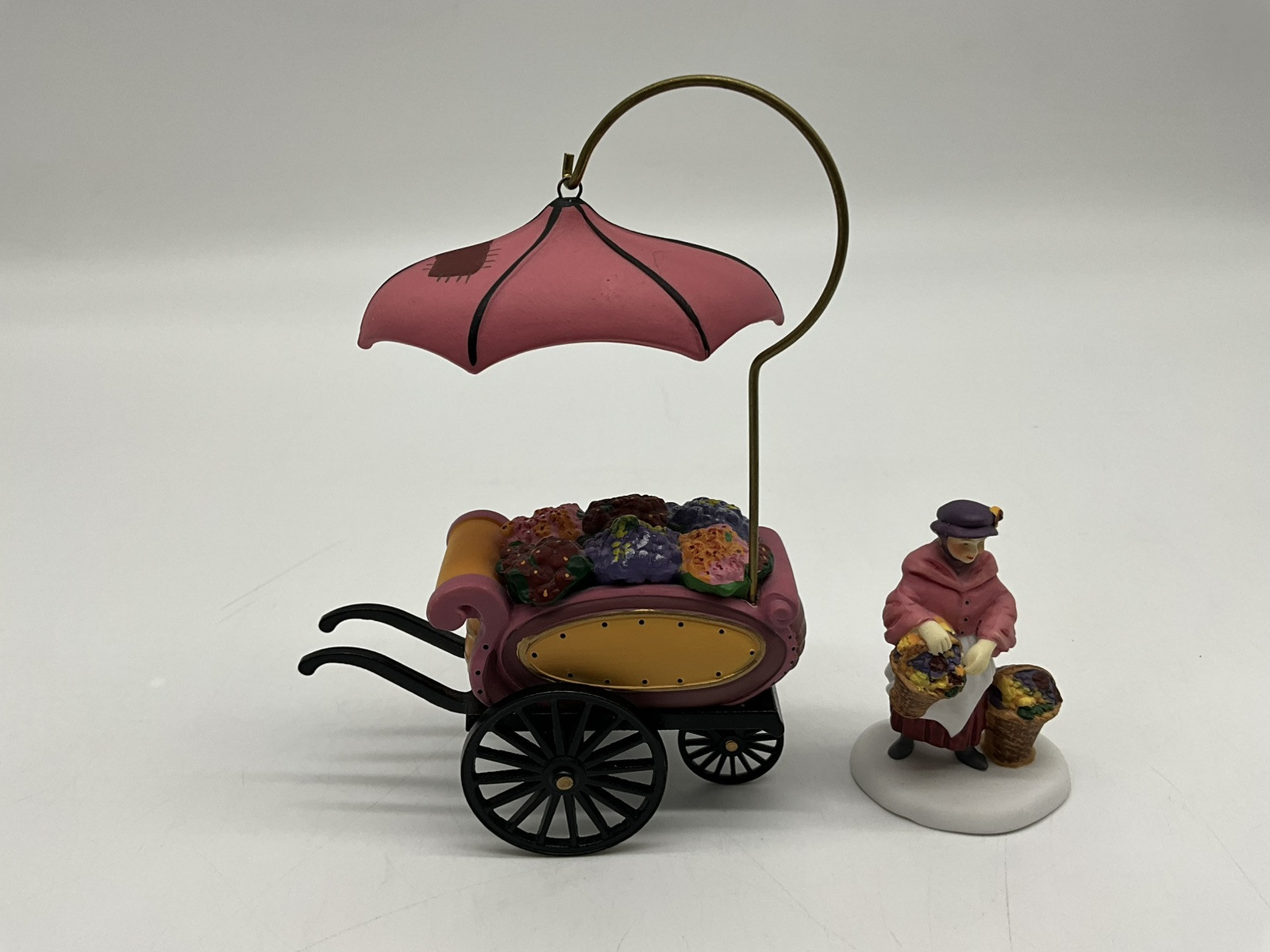 Department 56, Doolittle’s Flowers Chelsea Market Fruit Monger (58157) Christmas