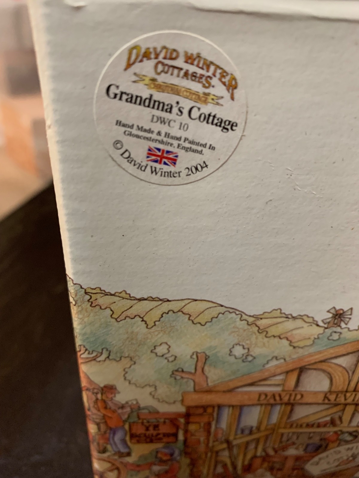 David Winter Cottage Grandmas Cottage Handmade and Hand painted DWF 10 2004
